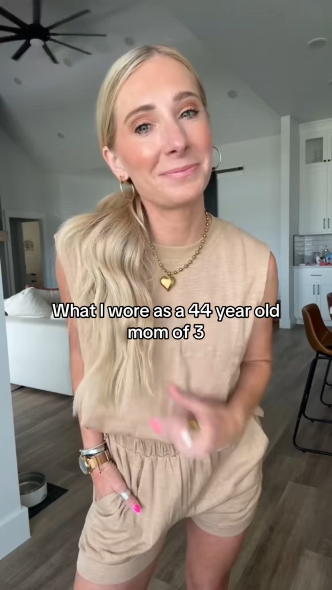 Easy sets are my go to. Wearing this one in xs!