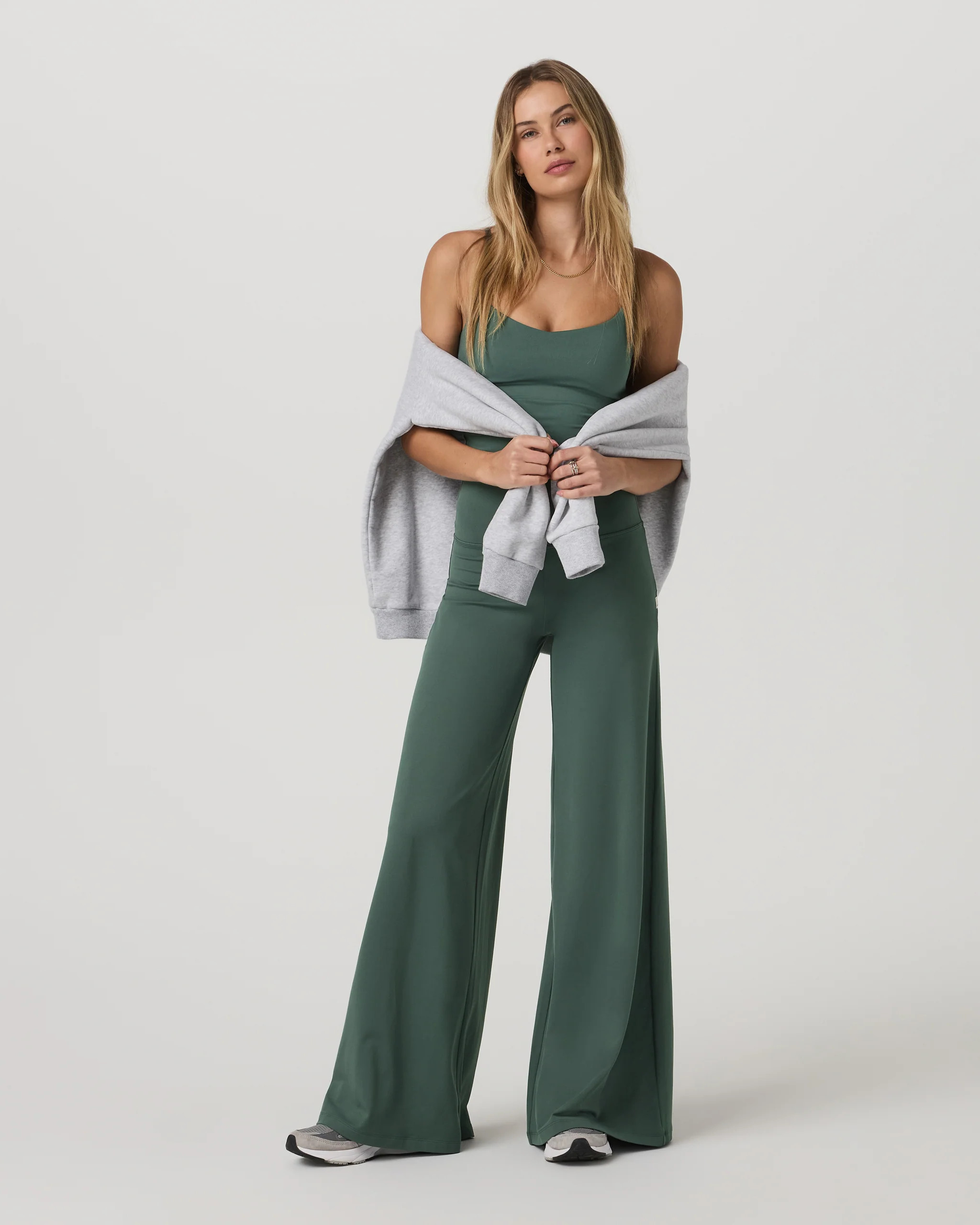 Halo Easy Wideleg Pant | Vuori Clothing (US & Canada)