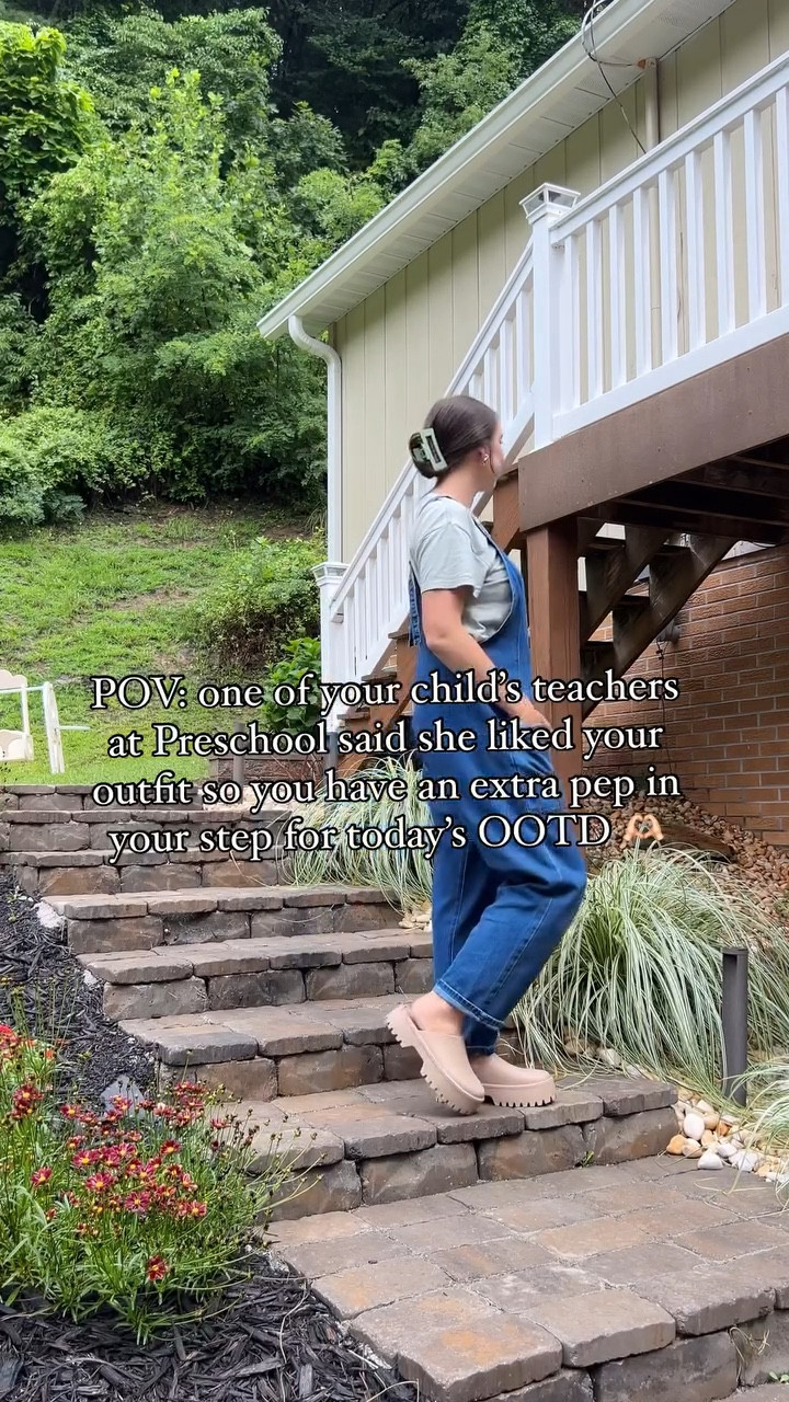 NOTHING like a compliment from a fellow girl and I stand by that 🫶🏻

Glad it’s finally time to break these out again now that everyone is talking about Fall transitional pieces 🙌🏻🤎🍂

Comment SHOP to receive outfit details straight to your DMs!

#momswithstyle #momootd #momoutfits #everydaystyle #outfitideas #casualstyle #momstyle #outfitinspo #amazonfashion #amazonswim #toddlermom