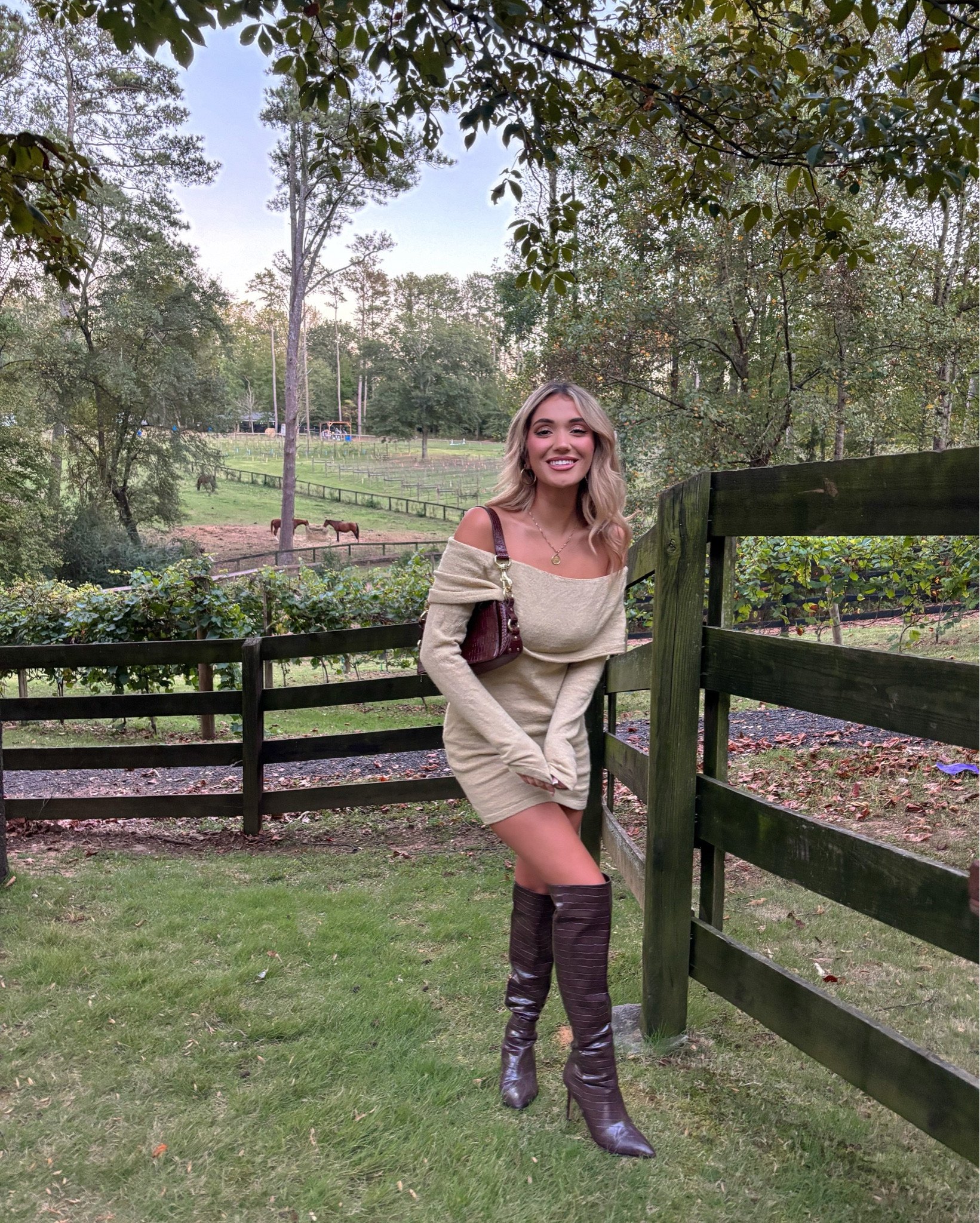 Happy fall yall 🐎🍂

#LTKStyleTip #LTKFindsUnder100 #LTKSeasonal