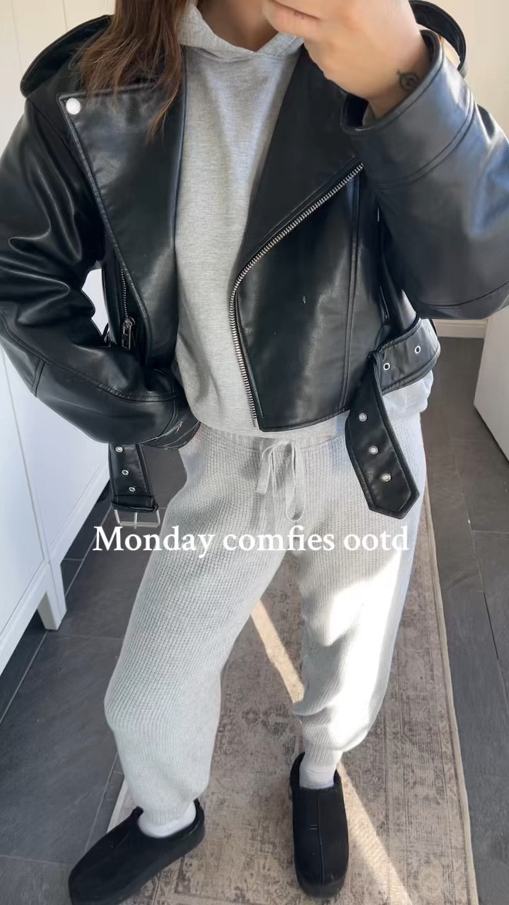 Comfort is key 

#LTKcanada #LTKwinter