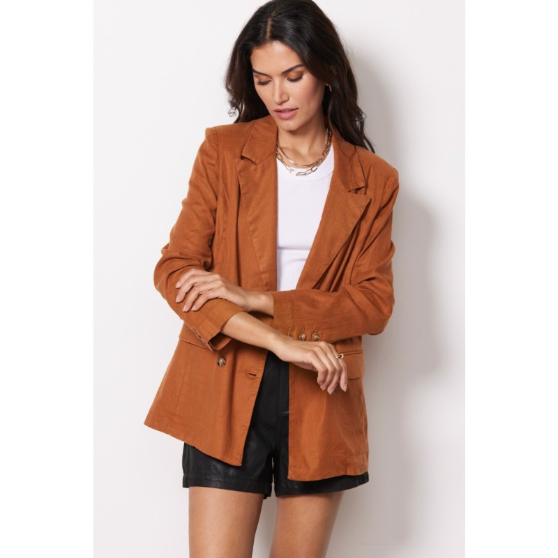EVEREVE Alexa Double Breasted Blazer | EVEREVE | Evereve