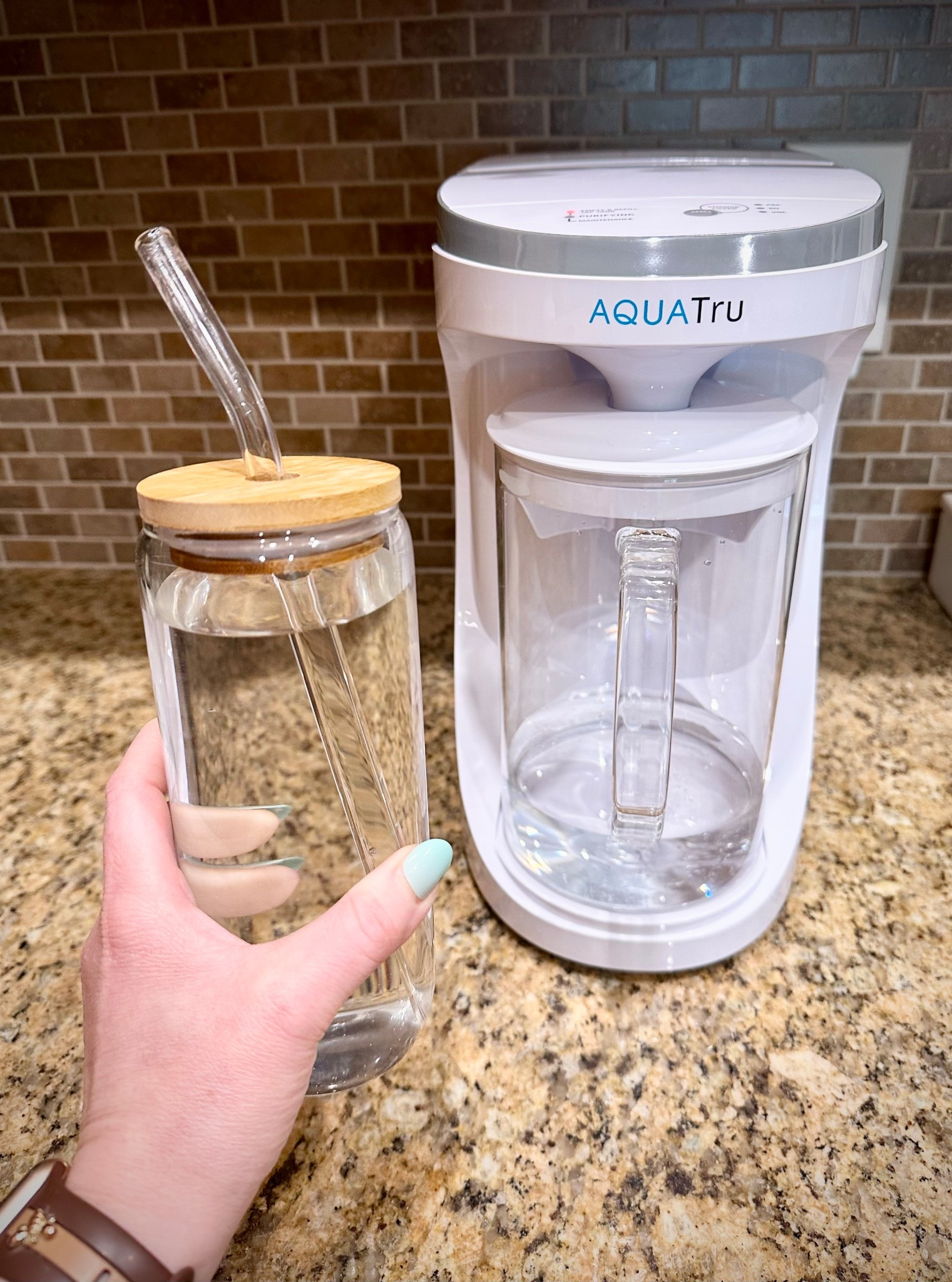 Non toxic swap in our kitchen! This water filter carafe is replacing all of our plastic water bottles ! Also love these glass tumblers ! 



#LTKHome