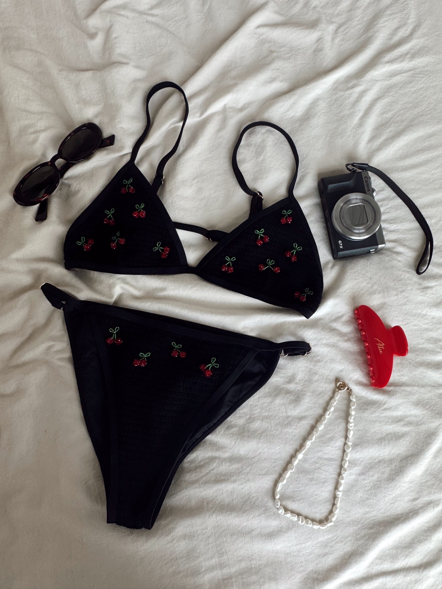This bikini is everything to me 🍒

#LTKValentine #LTKootd #LTKTravel