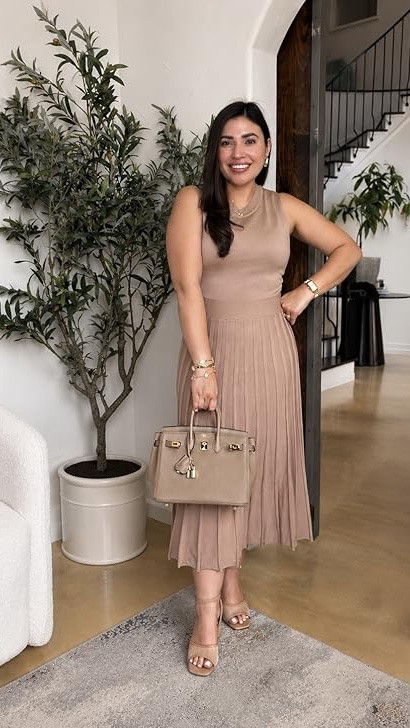 Shapewear under dresses is one of my favorite easy style tips for making an outfit look smoother, more flattering, and more put together. 🤍

It smooths the waist and lower stomach without feeling too tight, and honestly just helps every dress fit better. Especially with summer dresses, fitted dresses, wedding guest dresses, or any outfit where you want a cleaner, more polished look.

It is one of those little outfit hacks you do not really see, but you can definitely tell the difference when you wear it. ✨

#Shapewear  #DressHack #StyleTip #SummerDressStyle #PetiteFashion