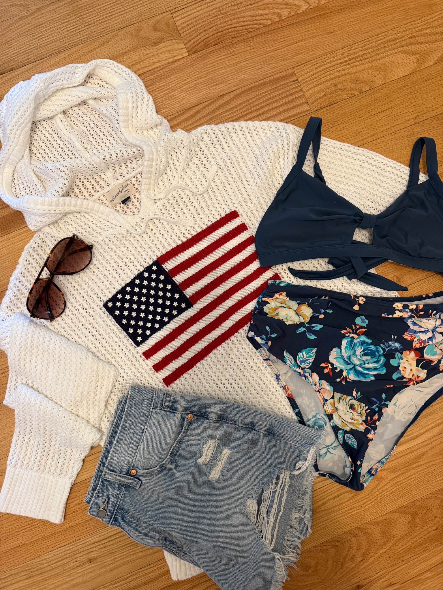 Labor Day vibes. ✌🏼🇺🇸✨

Holiday outfit | Summer outfit | Lake outfit | Beach outfit | Vacation outfit | BBQ outfit

#LTKSwim #LTKStyleTip #LTKSaleAlert