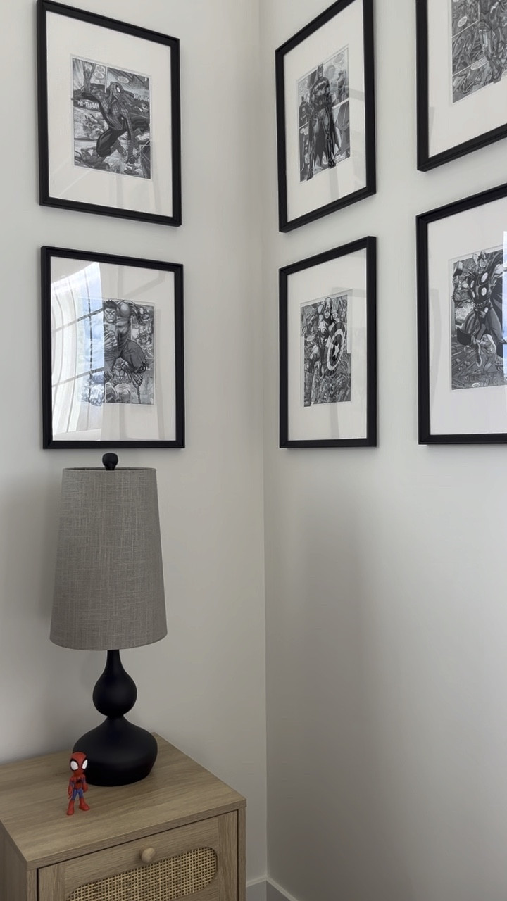 K I D S / Jade’s big girl superhero themed bedroom

+ superhero digital download prints
+ oak nightstands 
+ spidey figurine

#LTKkids #LTKsalealert #LTKhome