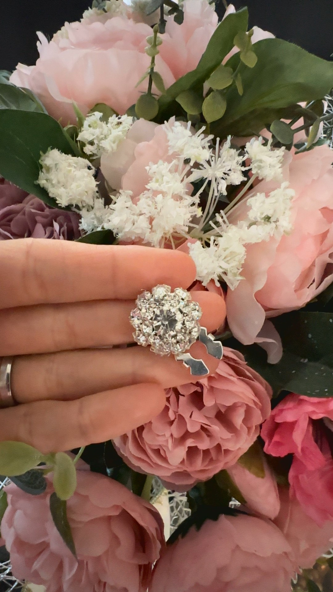 Rhinestones button cover

It was nice finding , to make any shirt to look beautiful 

#LTKFindsUnder50 #LTKU