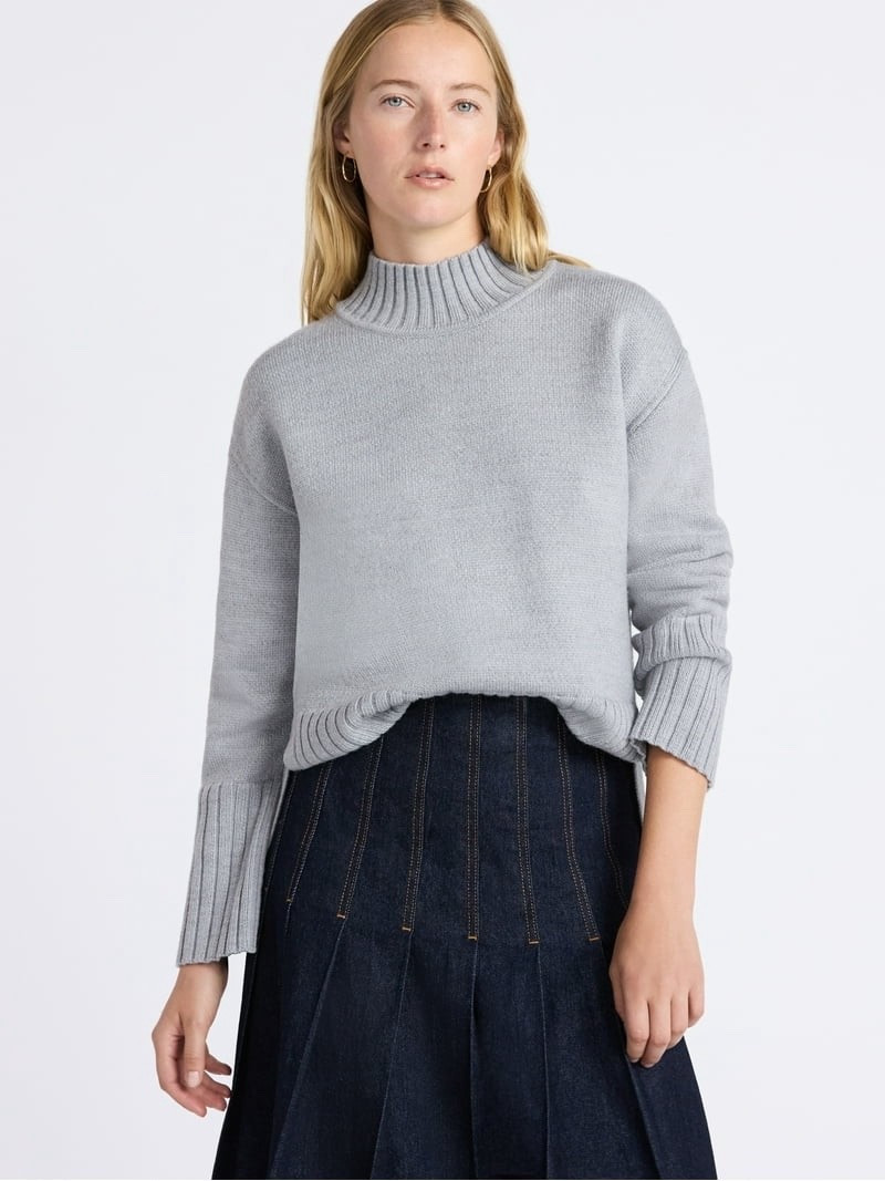 A great sweater on major sale

#LTKSaleAlert