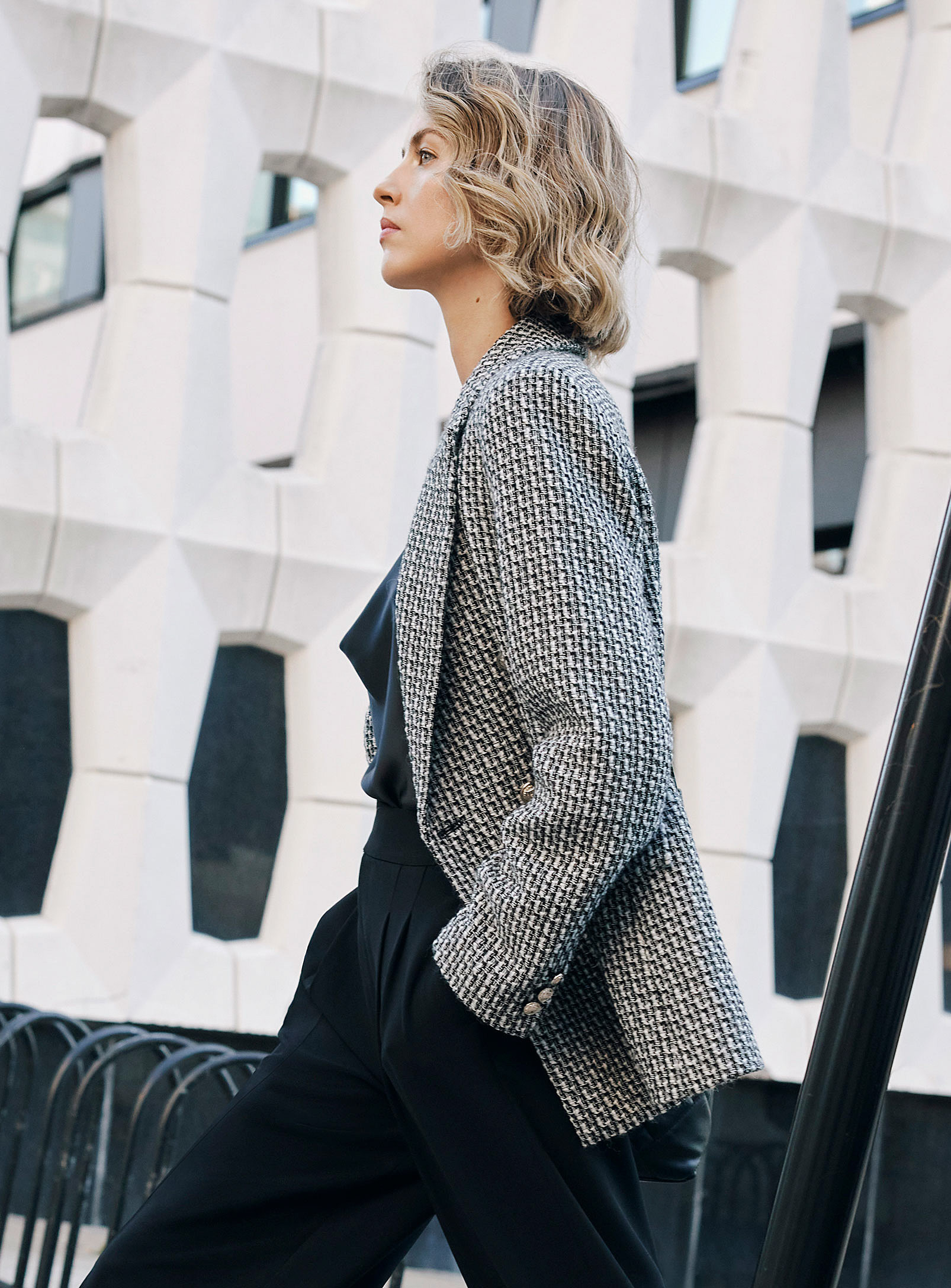 Contemporaine - Contrasting tweed blazer (Women, White, 14) | Simons