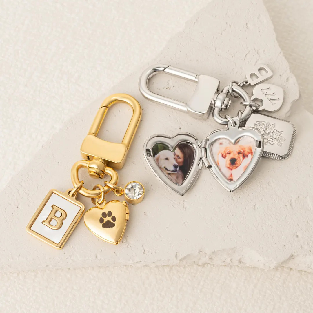Personalized Pet Keychain, Pet Photo Keychain, Pet Name Tag, Pet Picture Keychain, Pet Collar Tag... | Etsy (US)