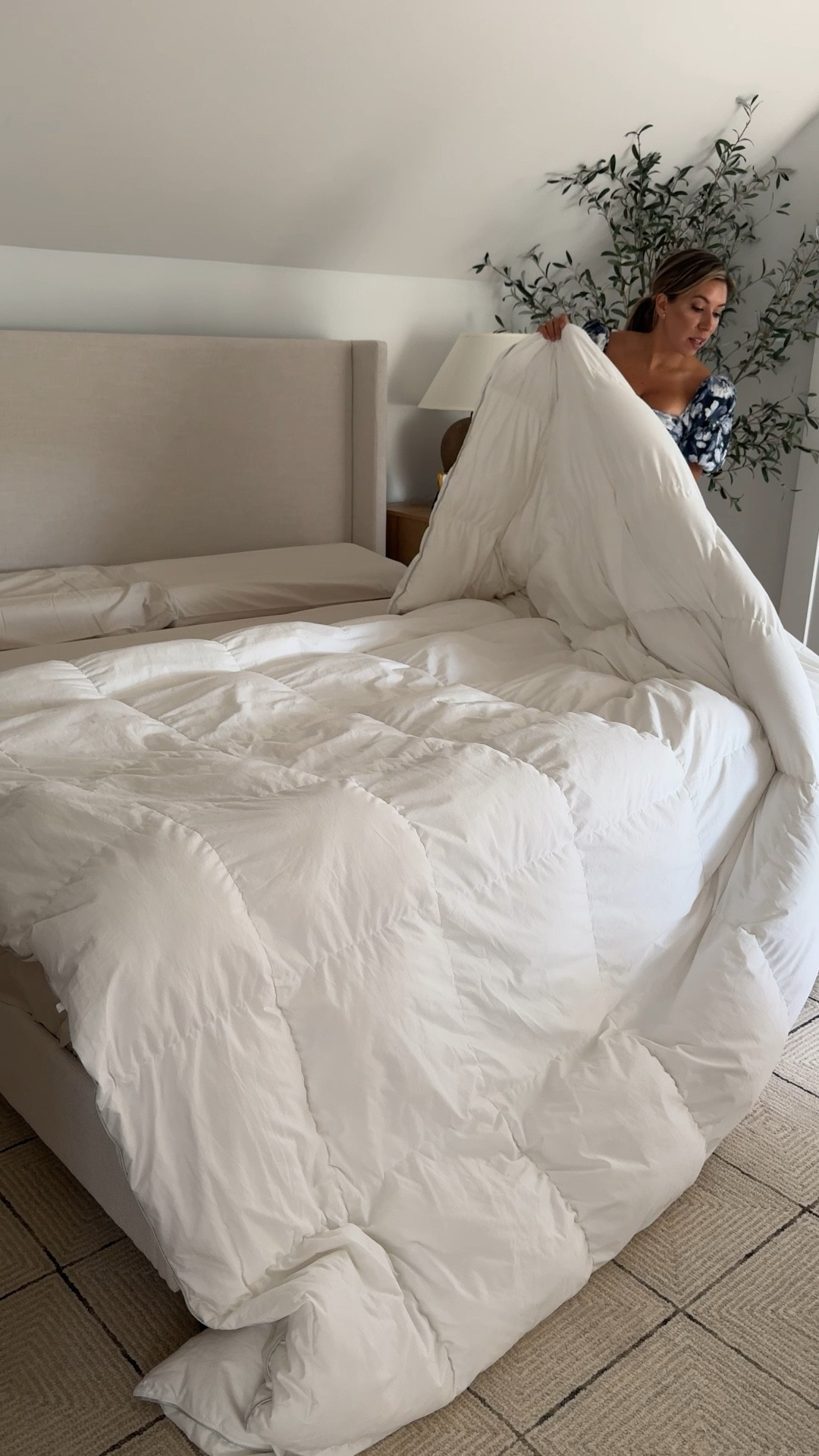 This is the only comforter insert you need this summer, trust me! I’ve been using it year-round and I’m still obsessed. It’s soft, fluffy, not too hot, and gives that cozy cloud feel without the weight. And the price? So good. Linking it for you below! 🤍

#ComforterInsert #SummerBedding #CloudComforter #CozyHomeFinds #NeutralBedroom #ModernOrganicStyle #MeggieFerrerHome


#LTKHome #LTKStyleTip #LTKHome