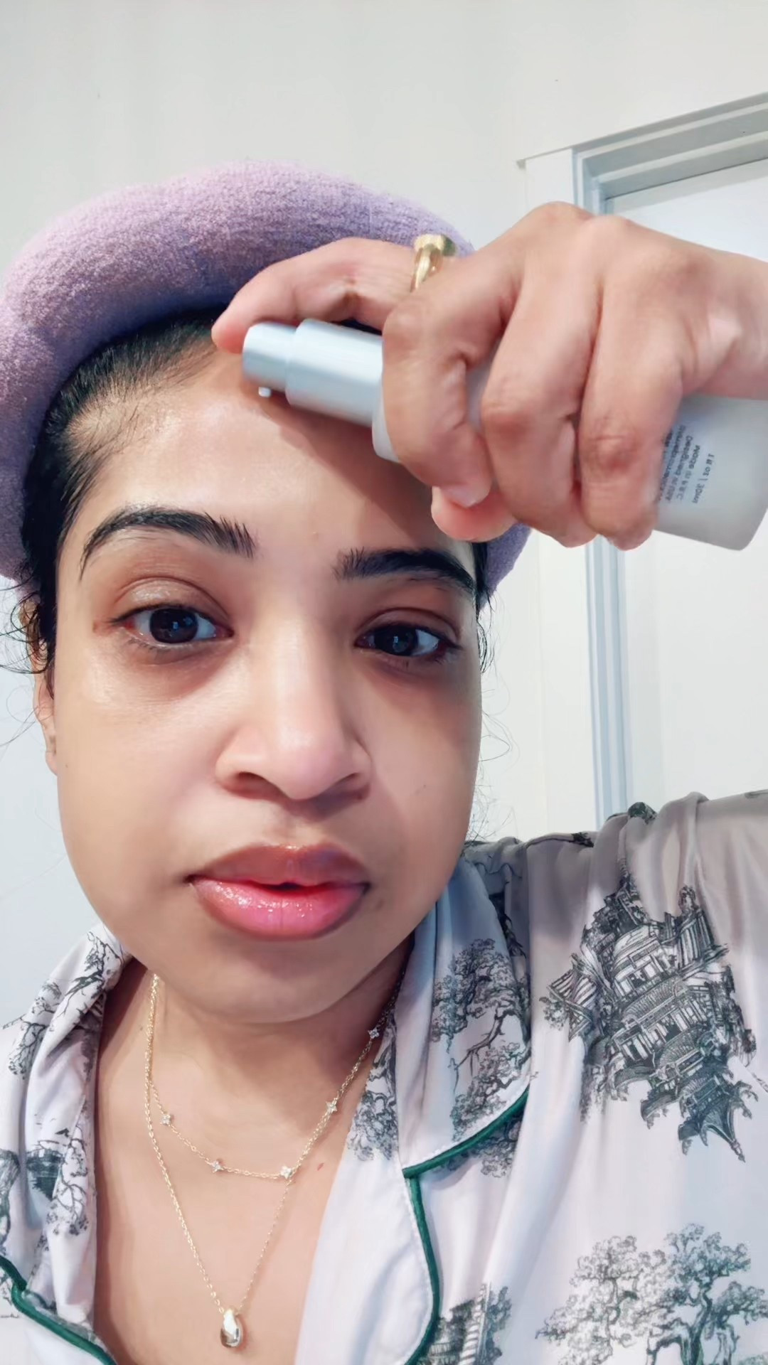 Color Changing Foundation 

#LTKBeauty #LTKmomlife #LTKFindsUnder50