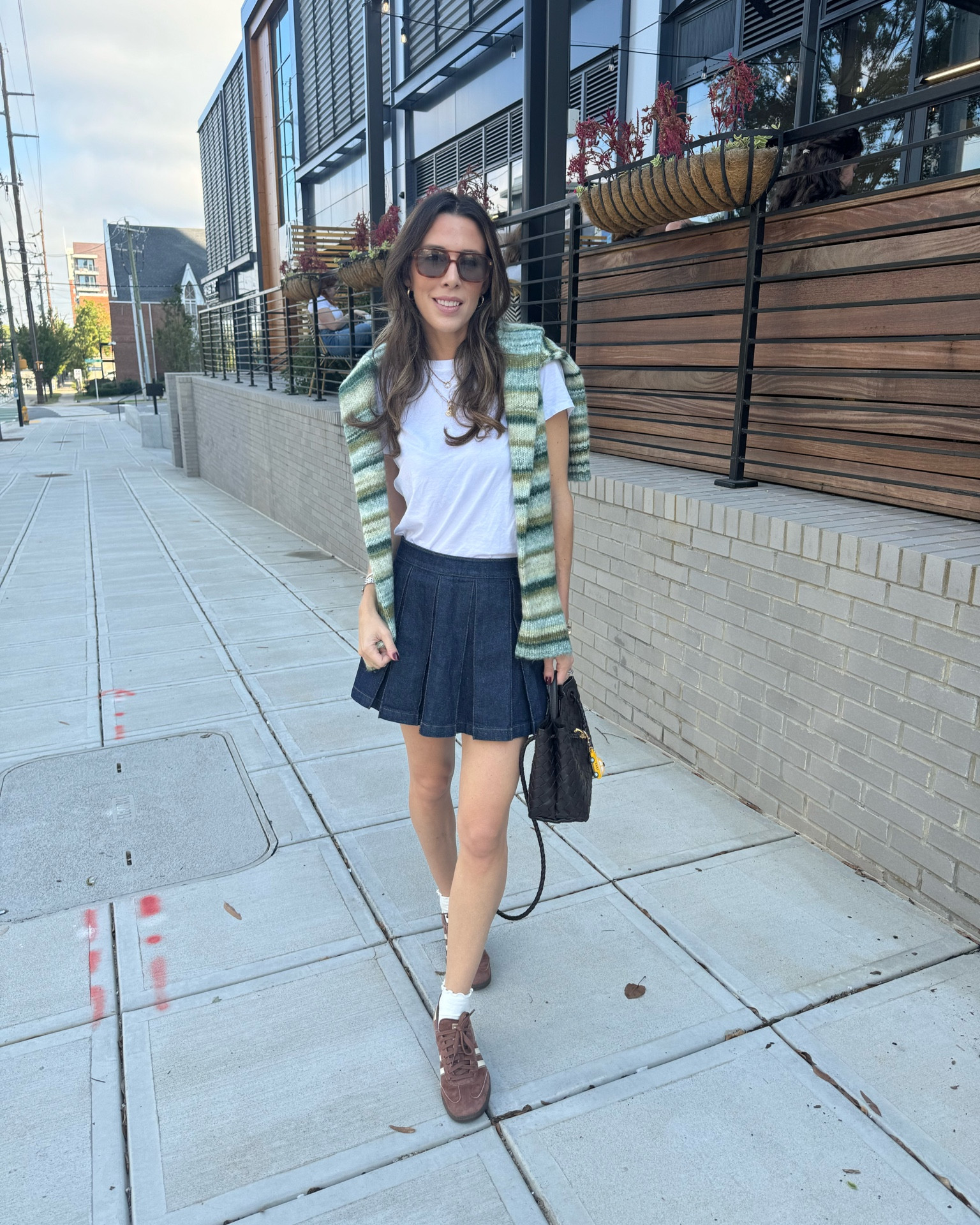 ootd. 


#LTKStyleTip #LTKFindsUnder50 #LTKFindsUnder100