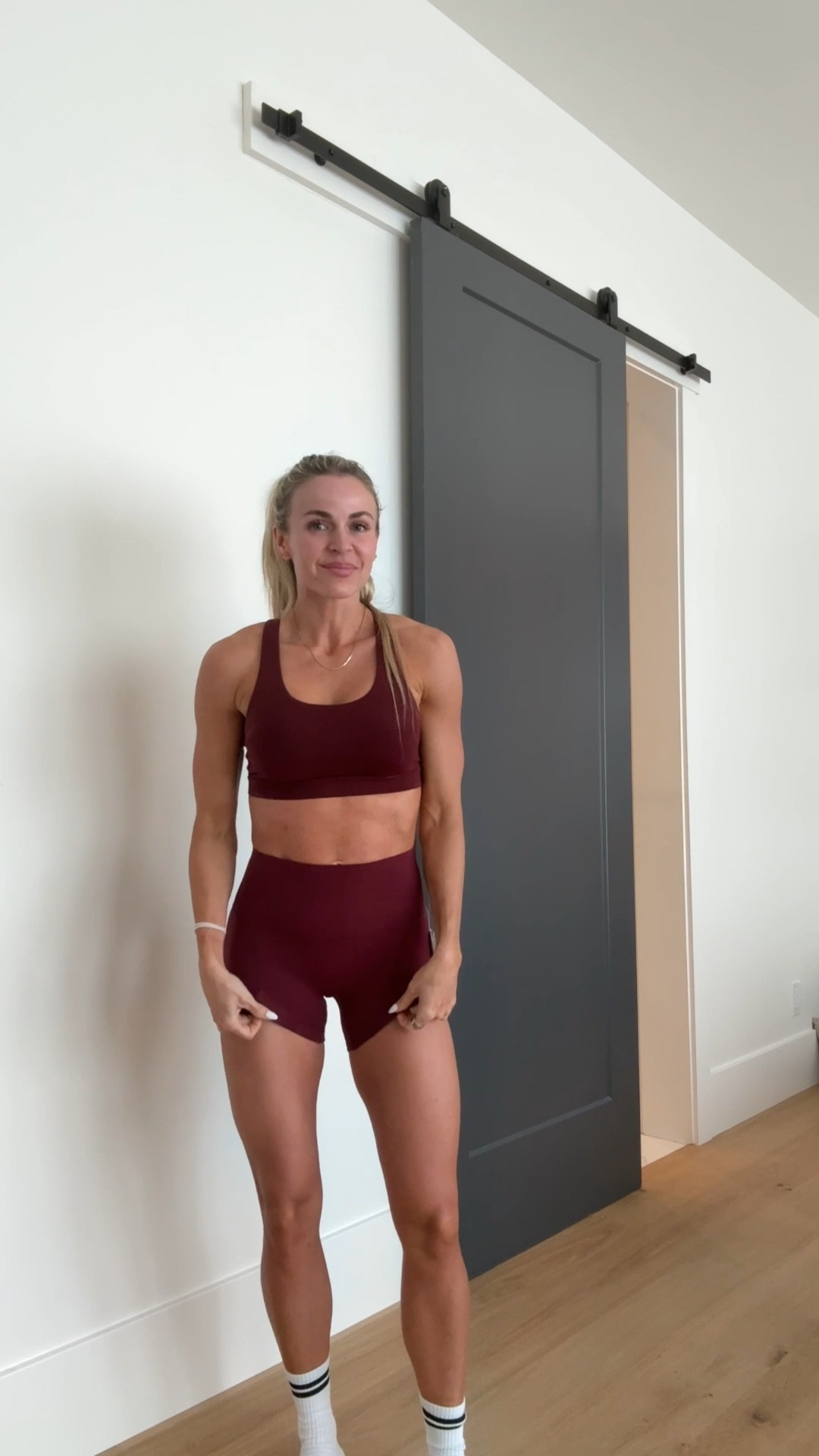 Burgundy Bay 
Size 6 in all items 

#LTKActive #LTKfitnessgoals #LTKootd