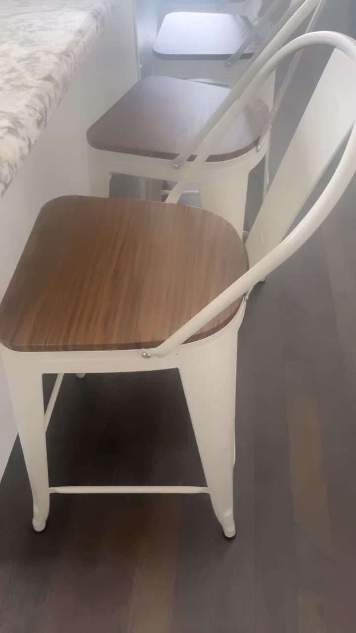 My bar stools are on sale today guys! These are super comfy and stylish! A great touch to your farmhouse style! 🏡

#LTKhome #LTKVideo #LTKsalealert