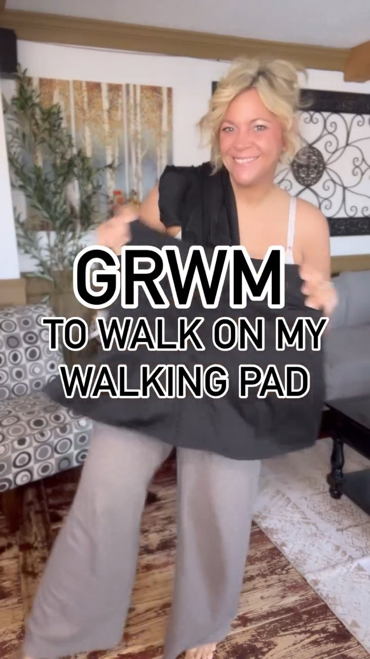 Comment the word SHOP below ⬇️ and get ready with me (GRWM) to walk on my walking pad with my @pinspark_official lightweight , comfy , & breathable pieces that are also cute! Added my 8lb weighted vest and I’m ready for my walk! I’m wearing size xxl in the stretchy skort and top with thumboles, but I should have stayed true to size and ordered the xl. 
.
.
#midsizestyle #athleticapparel #size16style #pinspark#pinsparksports#pinsparkss25