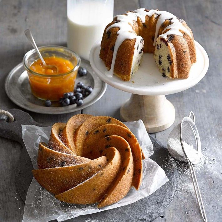 Nordic Ware Small Anniversary Bundt® Cake Pan | Williams-Sonoma