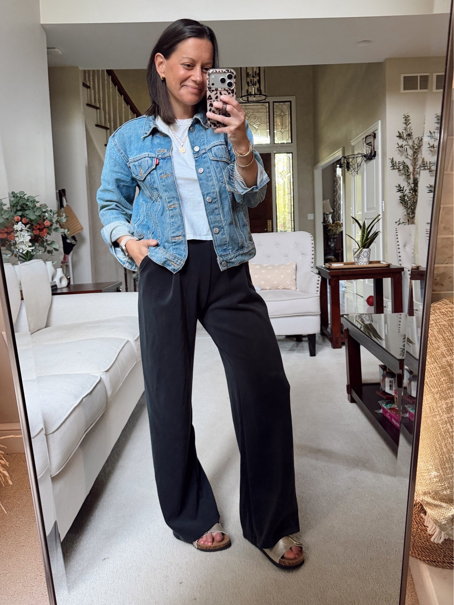 Mom outfit of the day!
