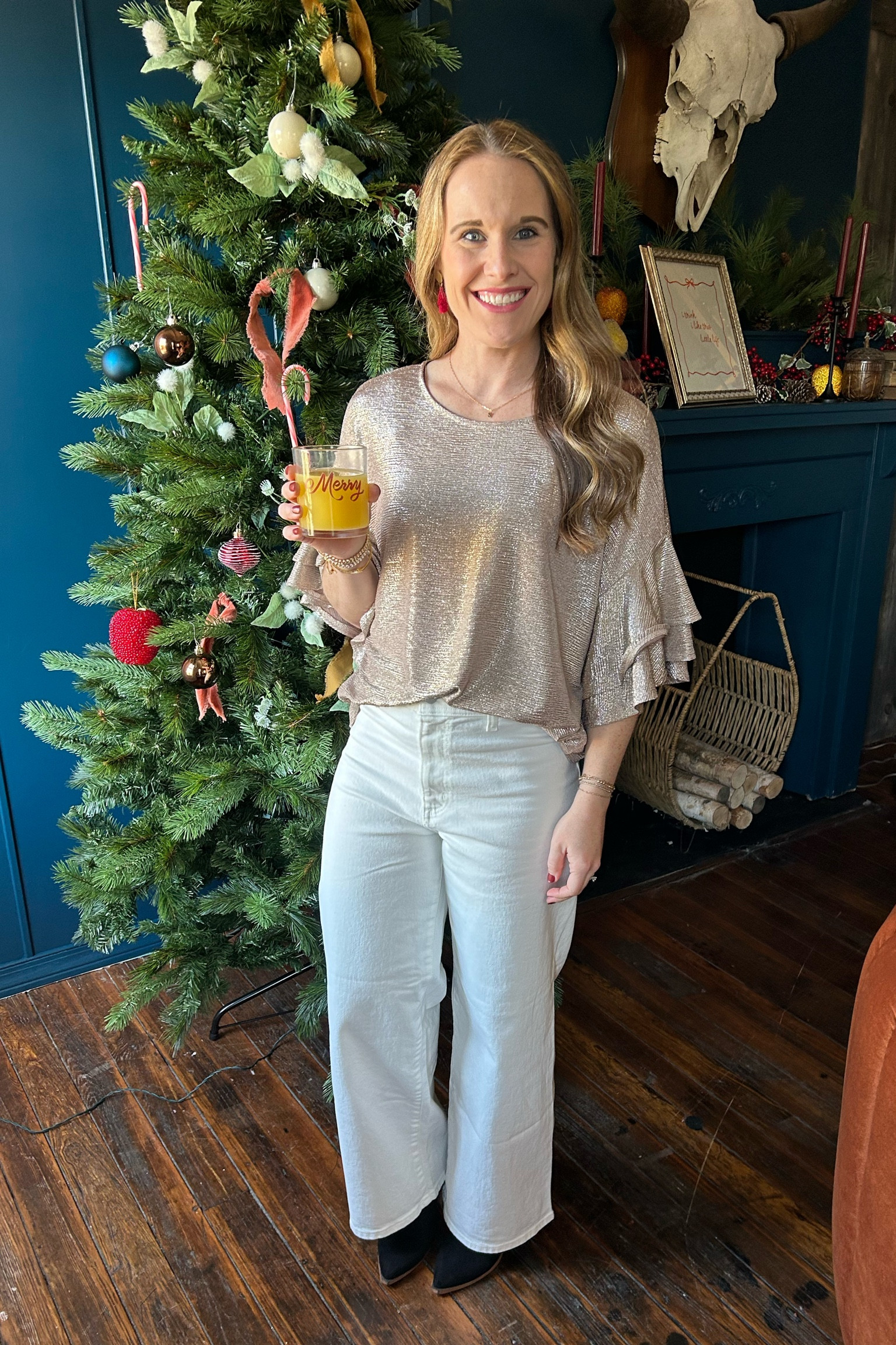 Hello Holidays 🎄🍾🥂✨

#LTKHome #LTKHoliday #LTKFindsUnder50