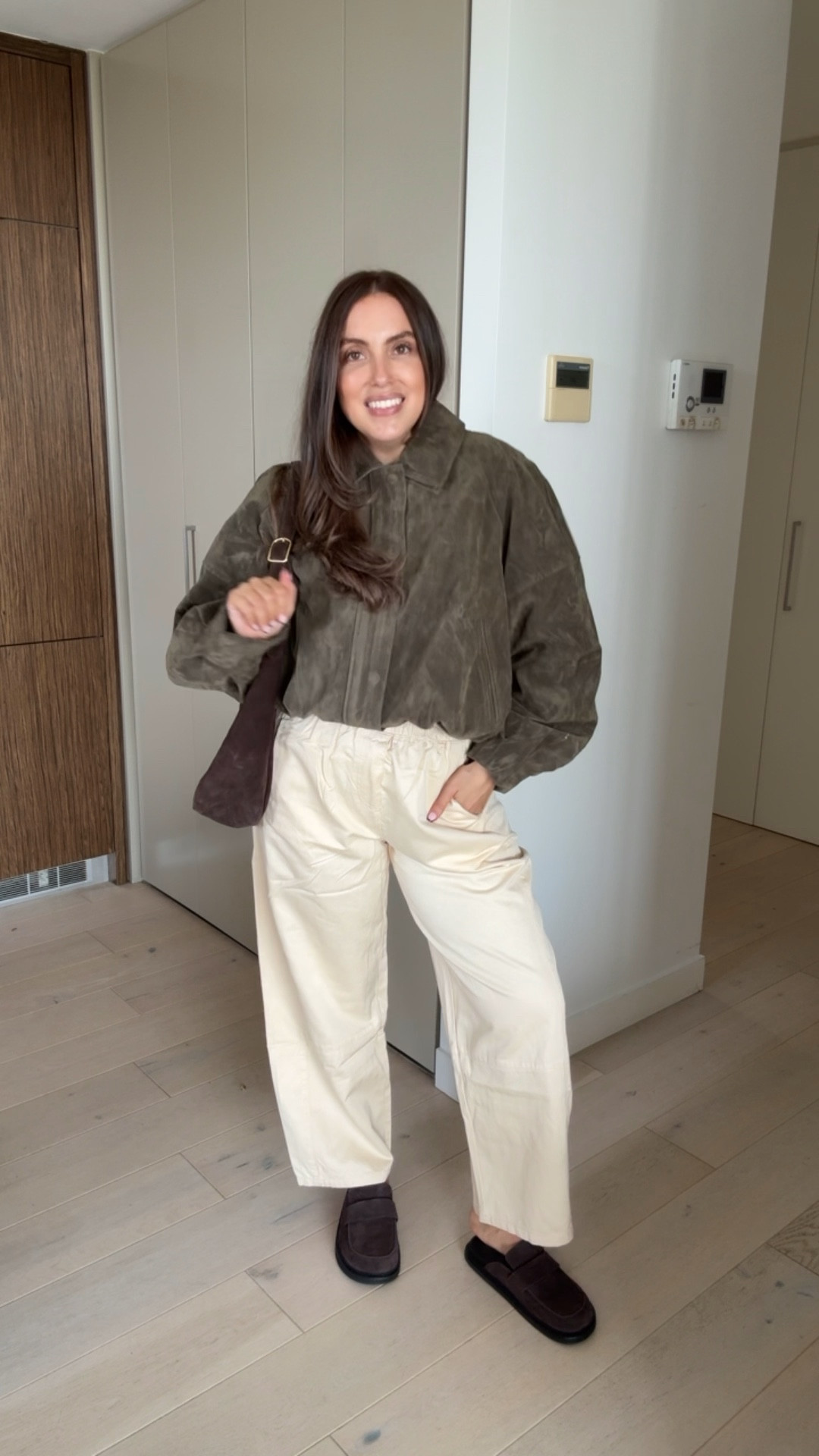 Today’s OOTD courtesy of Petal & Pup.

Jacket and pants - Petal & Pup 
Bag - Strand
Shoes - Alias Mae 

#LTKautumn #LTKstyletip #LTKaustralia