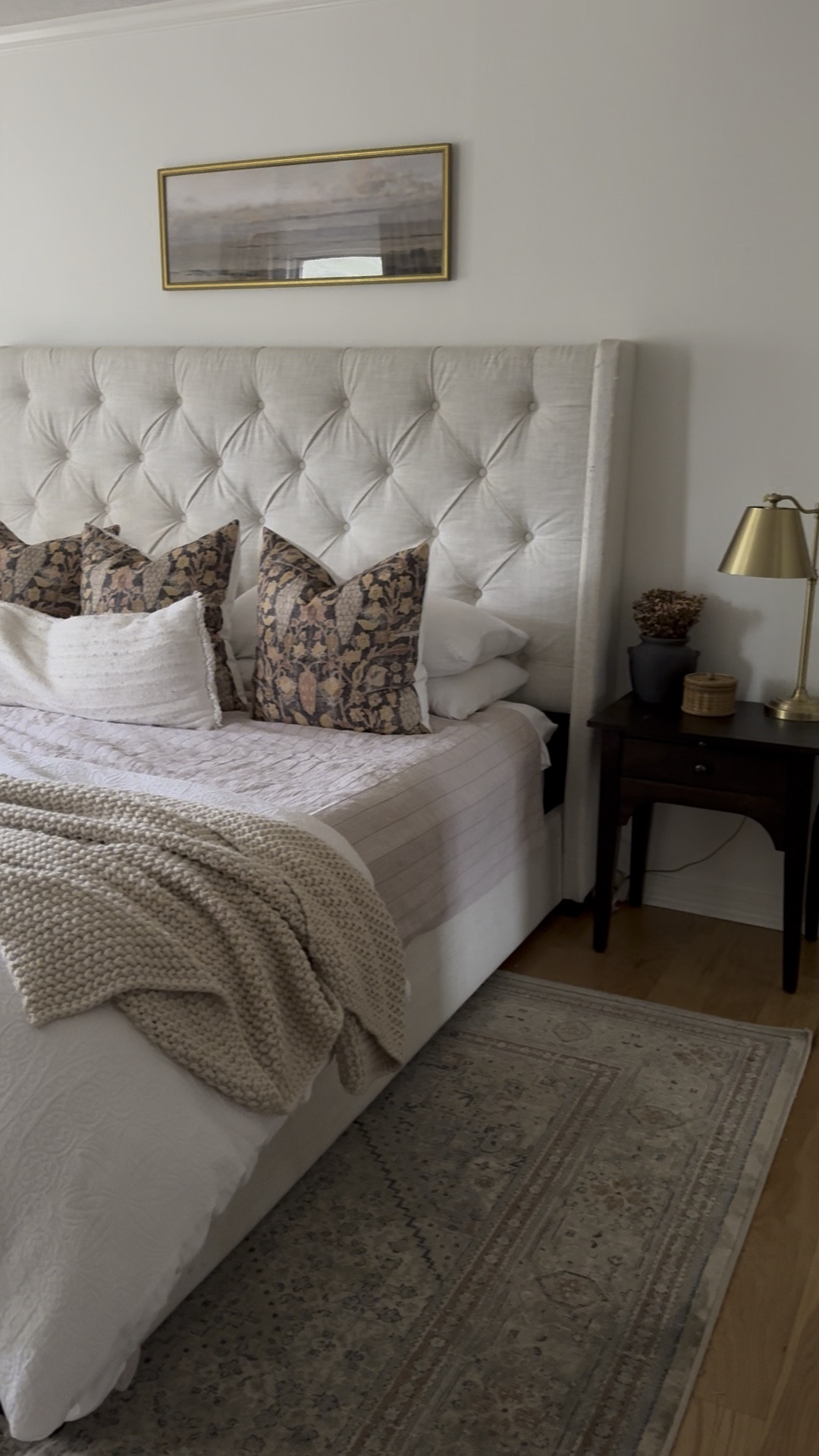 Clean bedroom vibes

Bedroom decor
Bedding
King bed
Upholstered bed
Cream bed
Neutral home decor



#LTKHome