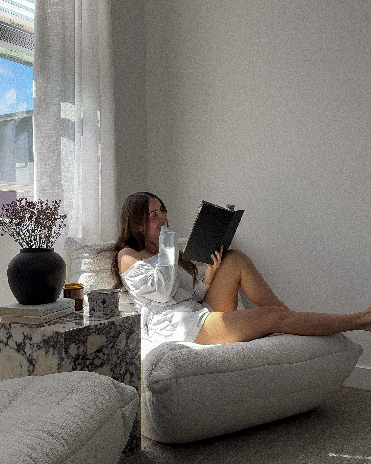 where you can find me all summer 📖☀️

summer reading, cozy reading, reading nook, book lover, reading aesthetic, summer reading aesthetic, bookish, reading time, cozy home, home decor, reading inspiration, slow living, bookworm, cozy summer

#LTKdayinmylife #LTKHome #LTKselfcare