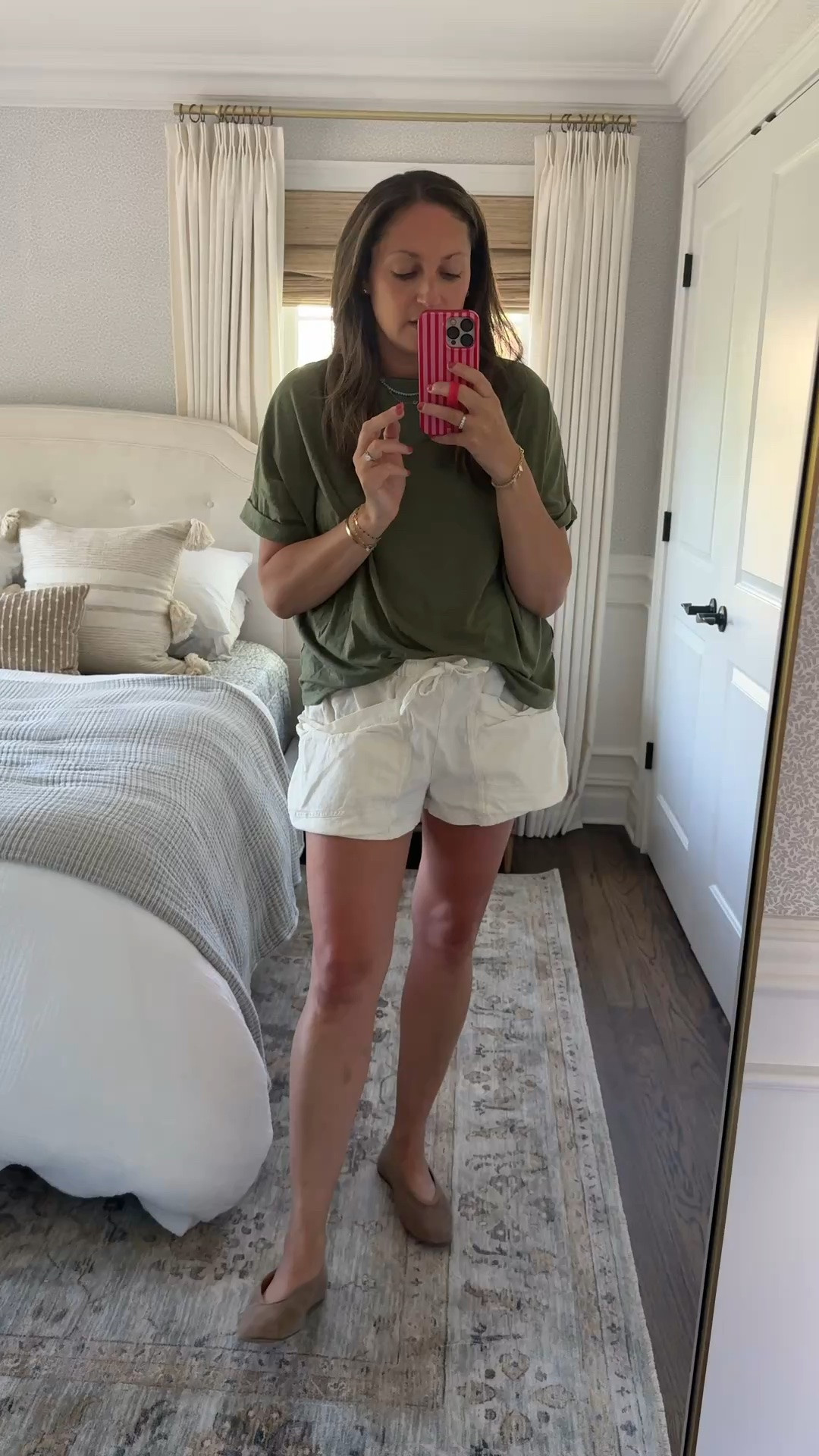 @Merit makeup is literally the only thing that I wear on my face!!! Right now, I just have the flush balm (in Beverly Hills) and mascara but I’m also linking my go-to products that I typically wear every day. The most natural-looking makeup I’ve found and it won’t make you breakout!!

#LTKdayinmylife #LTKgrwm #LTKBeauty