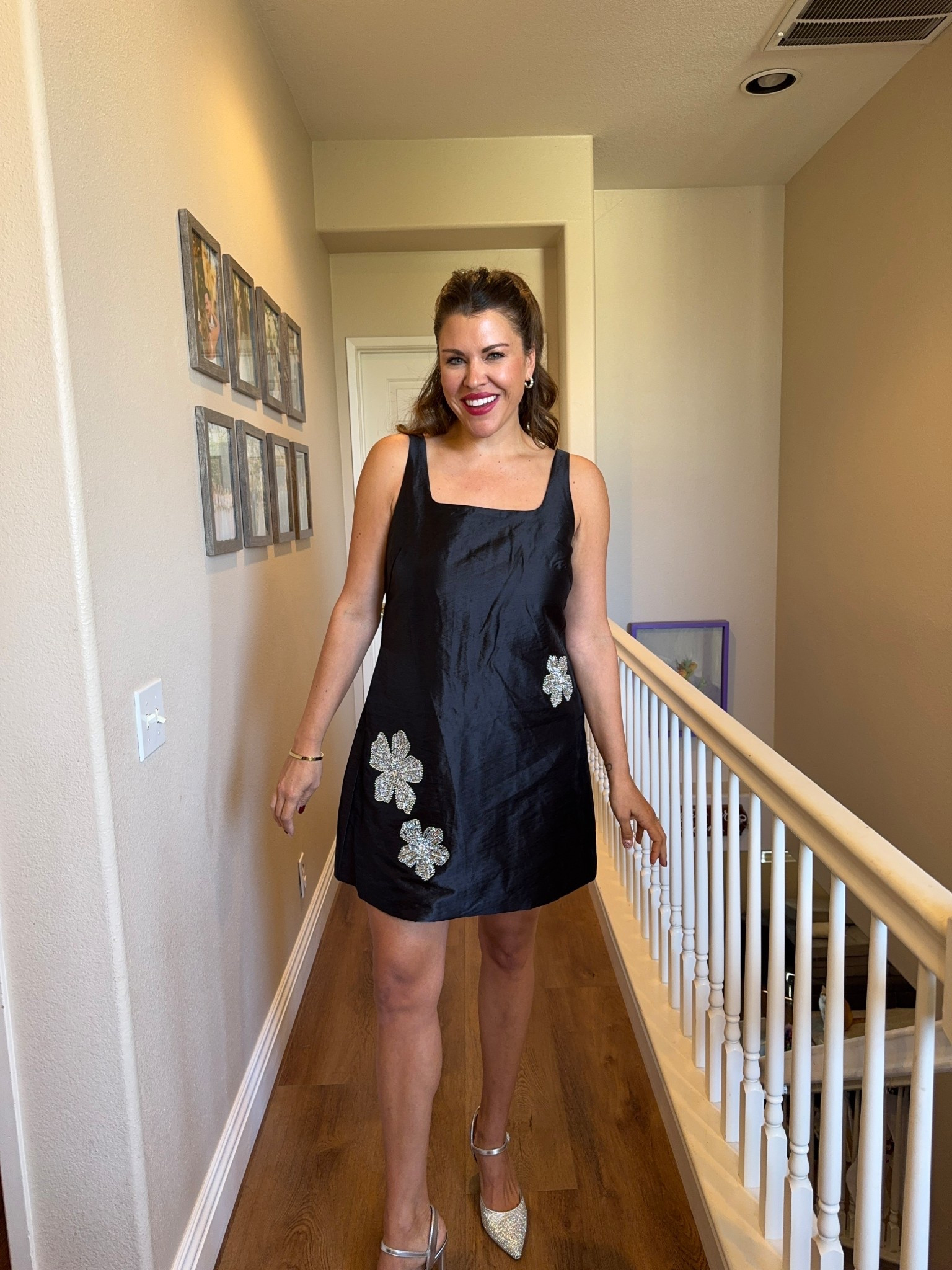 Affordable, flattering, and under $40 👏 

#LTKootd #LTKHoliday #LTKSeasonal