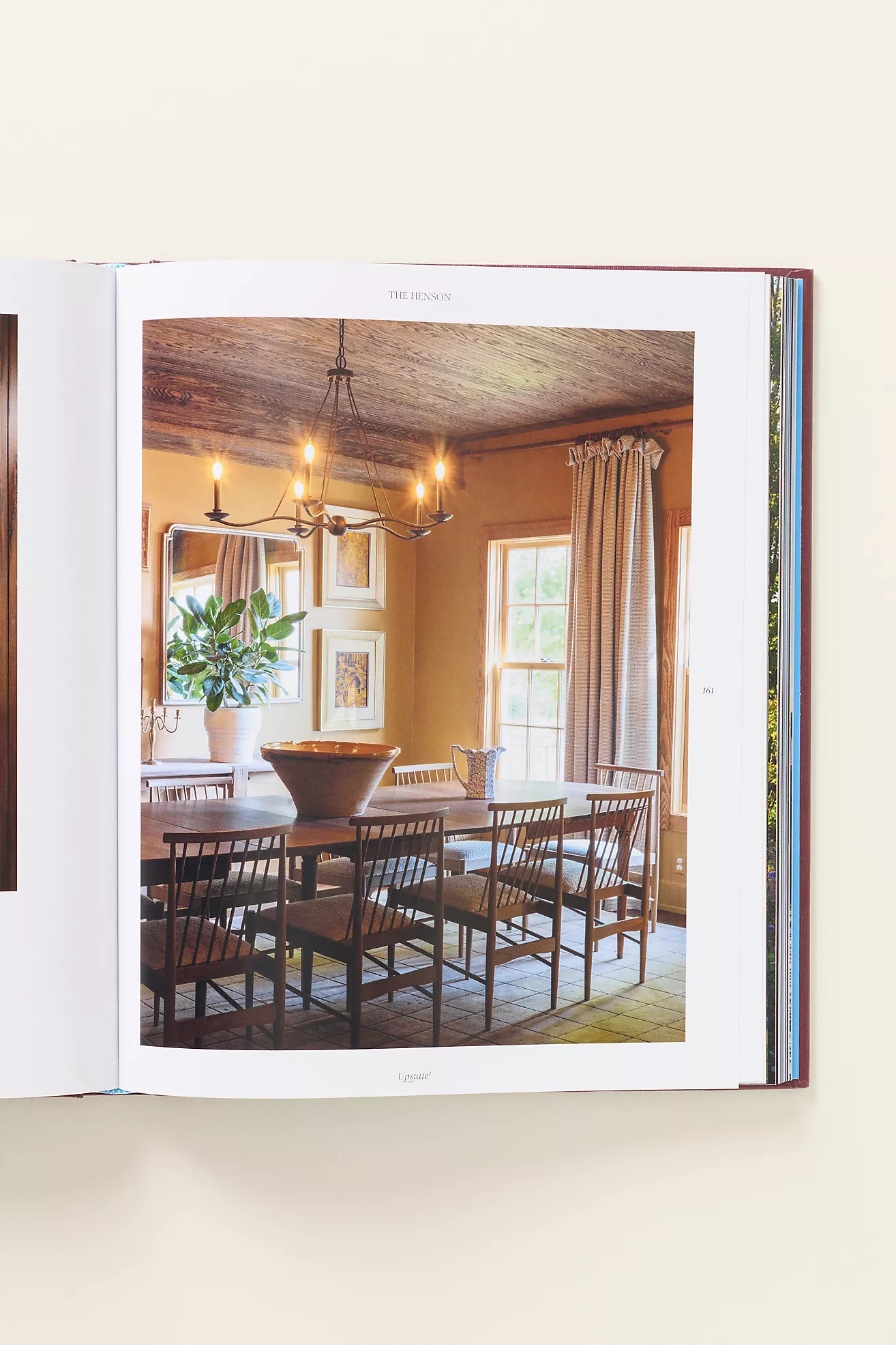 The Inn Crowd: Artistic Getaways And The Modern Innkeepers Who Crafted Them  Hardcover Book | Anthropologie (US)