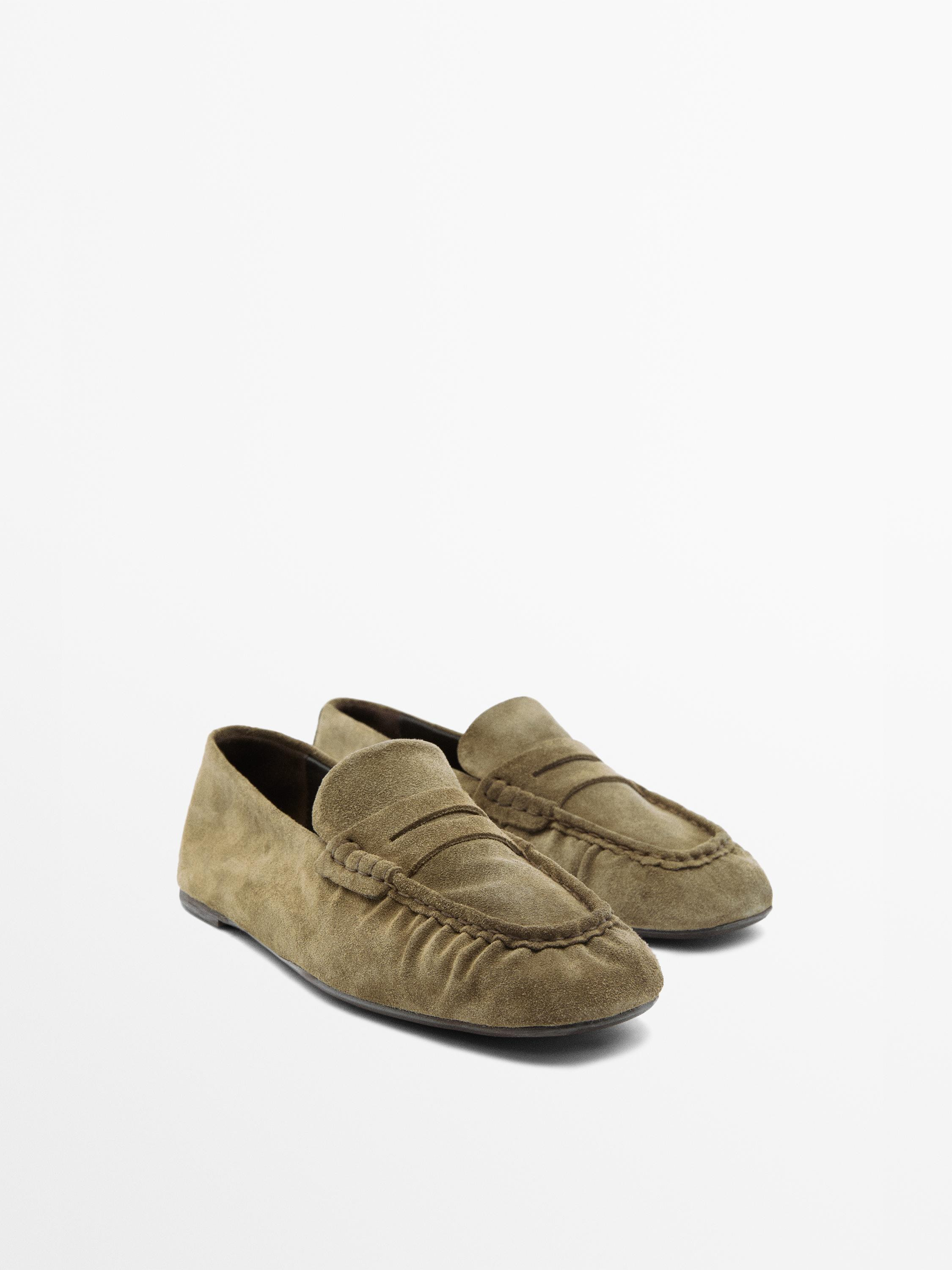Soft split leather loafers | Massimo Dutti US