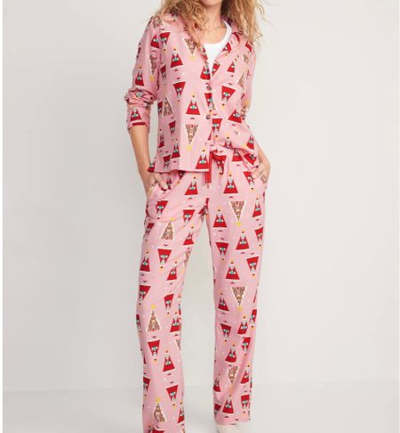 Pink Santa pajamas for adults! 

#LTKHoliday #LTKSeasonal #LTKunder50