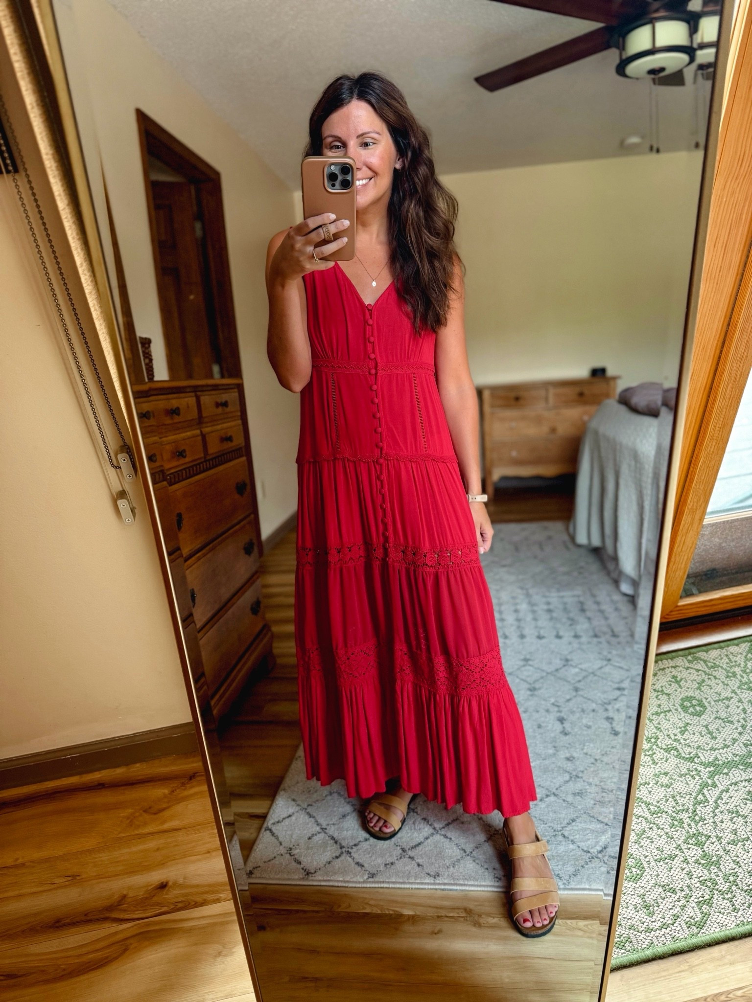 small in my dress and 6 in my sandals ♥️