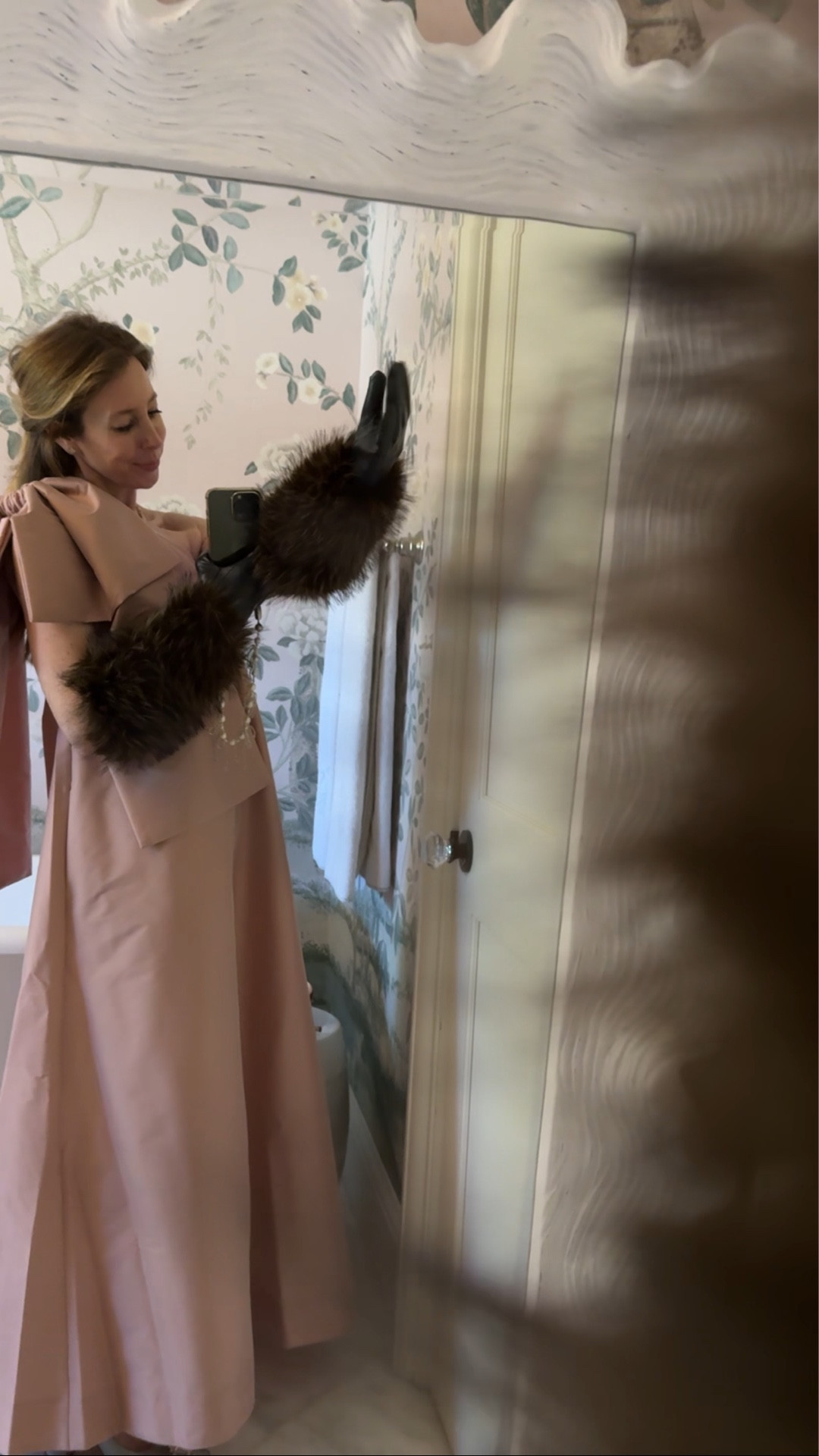 Outfit ideas for when you’re dressing up! 

#LTKStyleTip #LTKParties #LTKHoliday