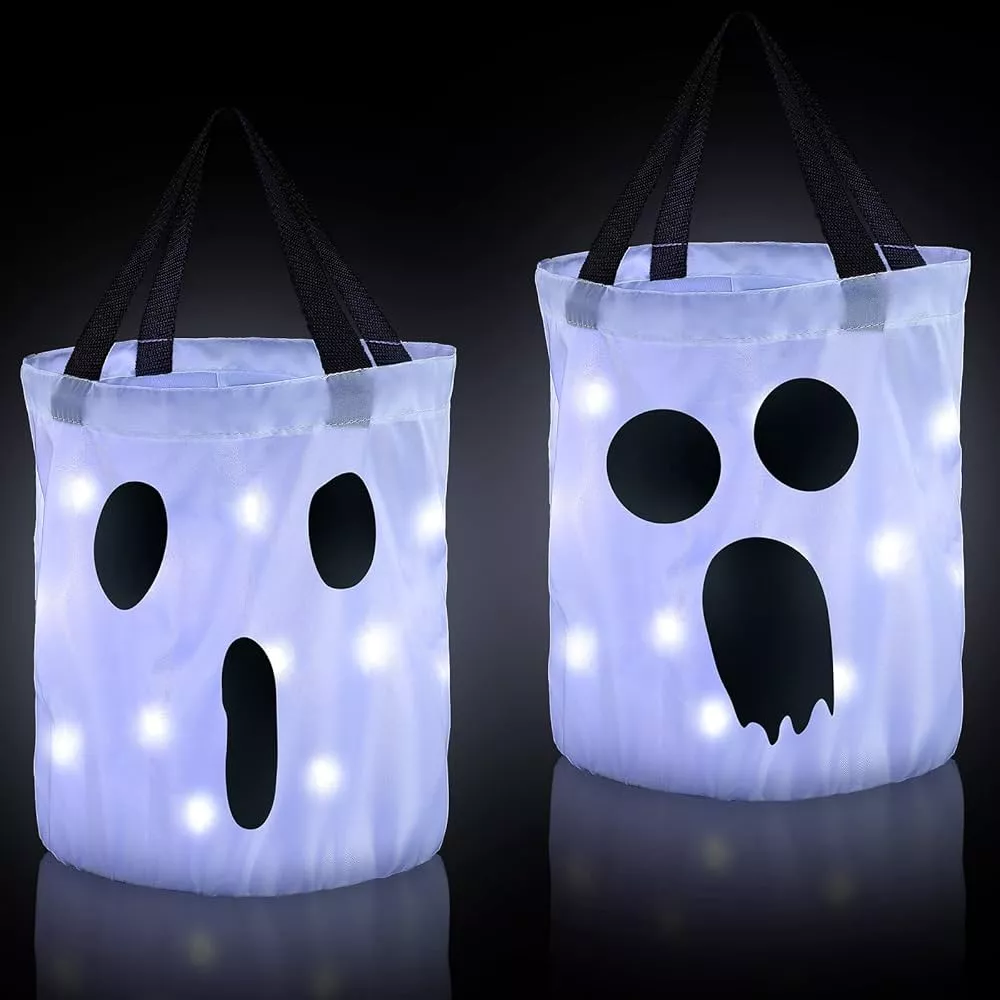  Shappy 4 Pieces LED Light Halloween Candy Bags Light