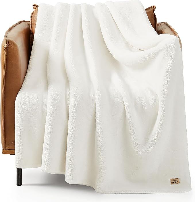 UGG 23601 Whitecap Plush Flannel Oversized Reversible Fleece Throw Blanket Comfortable Lightweigh... | Amazon (US)