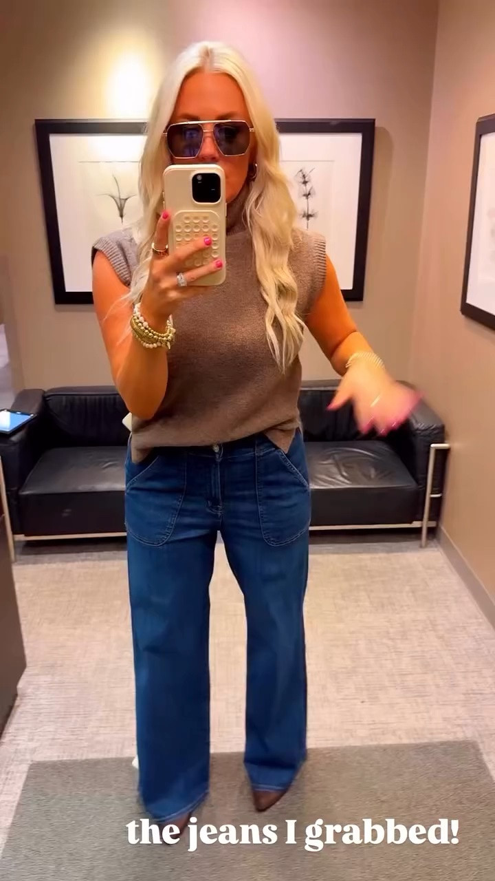 Nsale jeans!

#LTKSaleAlert