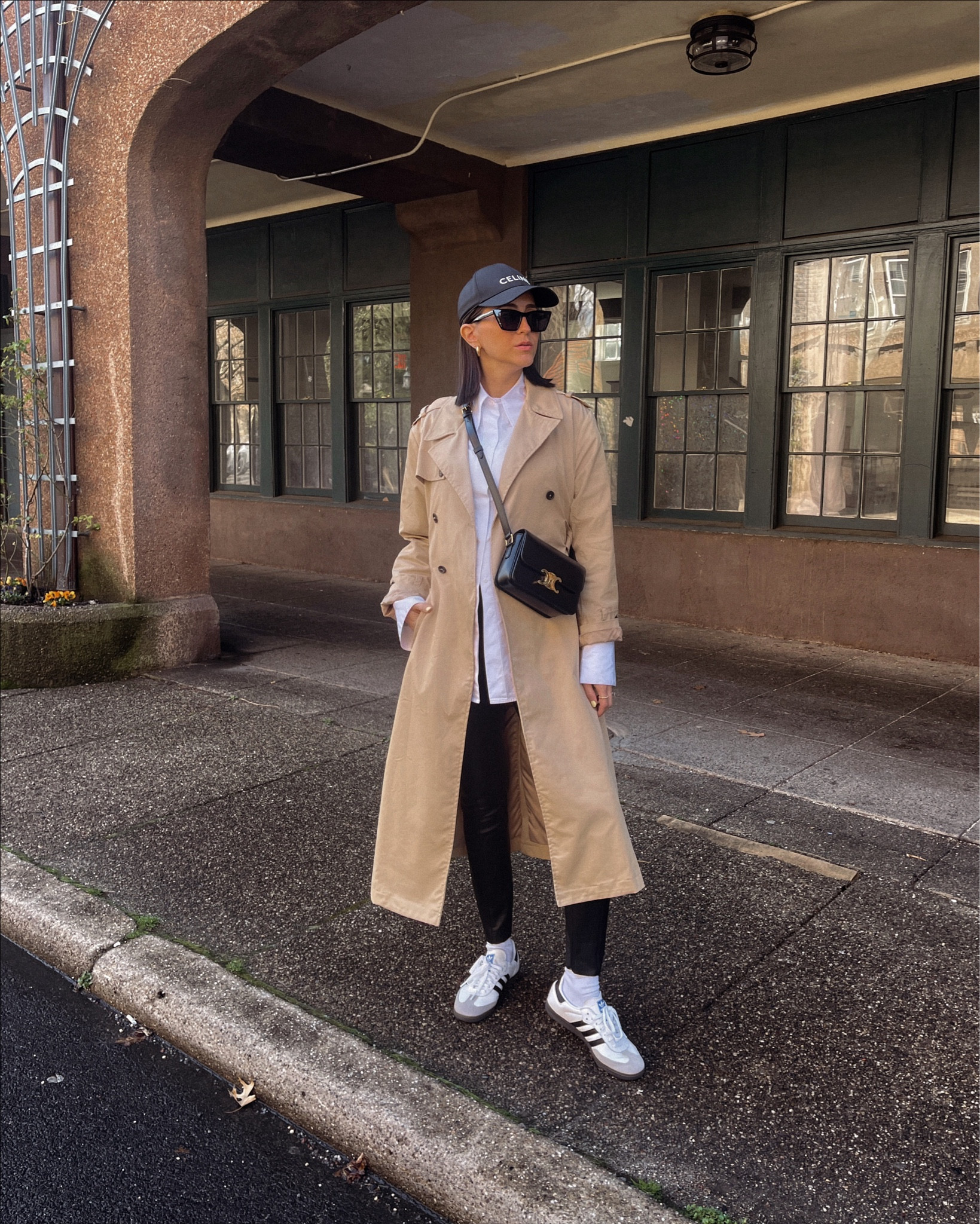 Trench weather 🧥