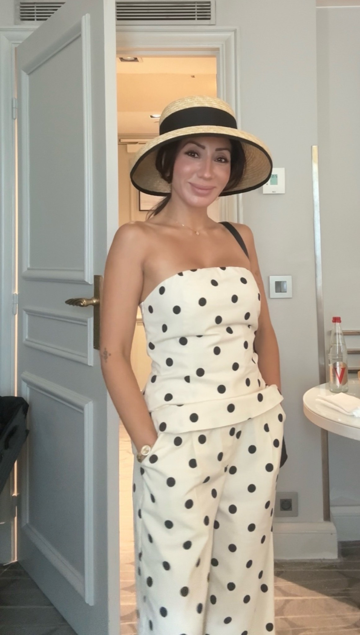 Chic polka dot set with pockets 🤍🖤

#LTKPetite #LTKOver40 #LTKgrwm