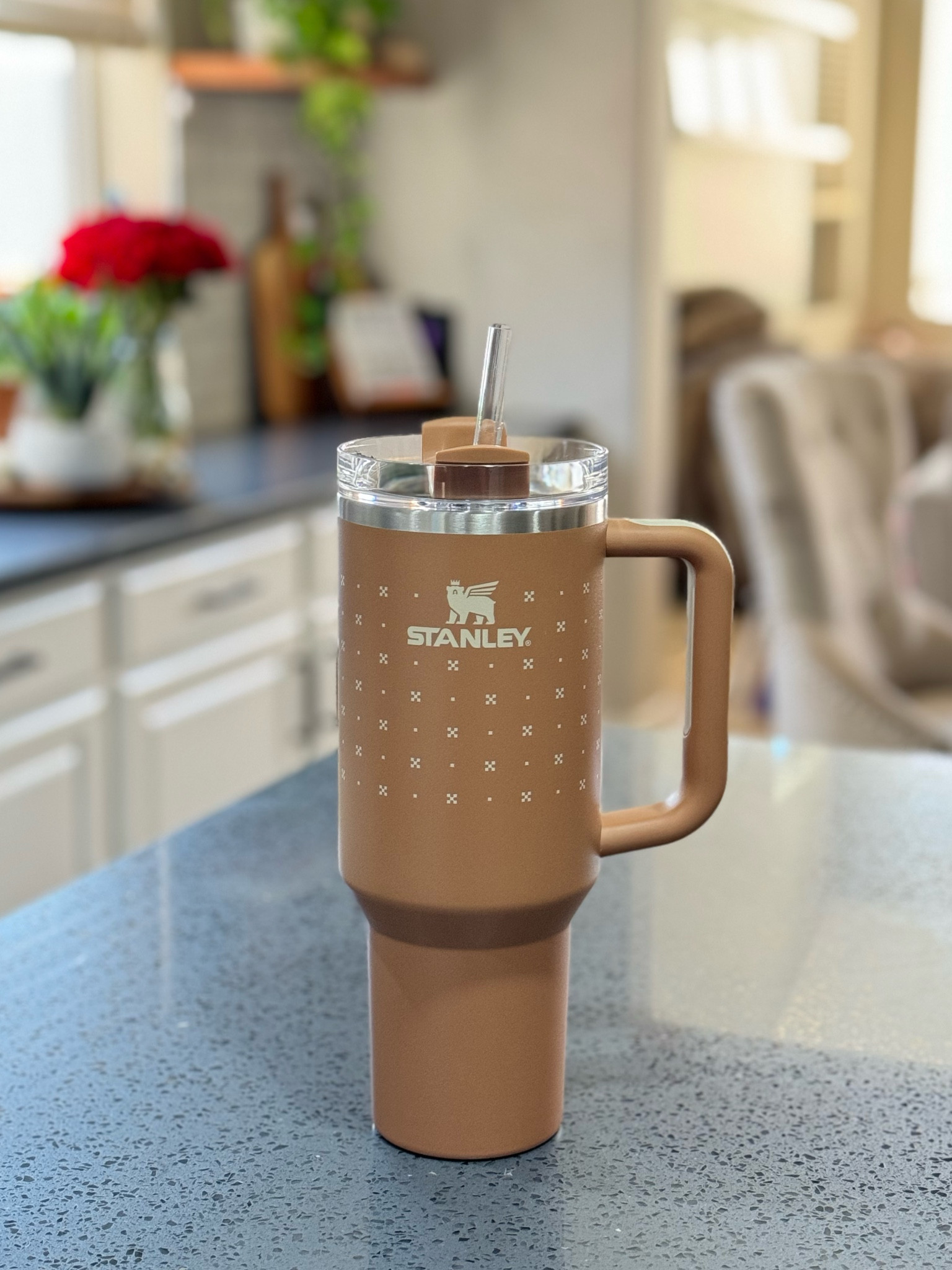 Beautiful neutral Fall/Winter Stanley 

#LTKHalloween #LTKSeasonal #LTKHoliday