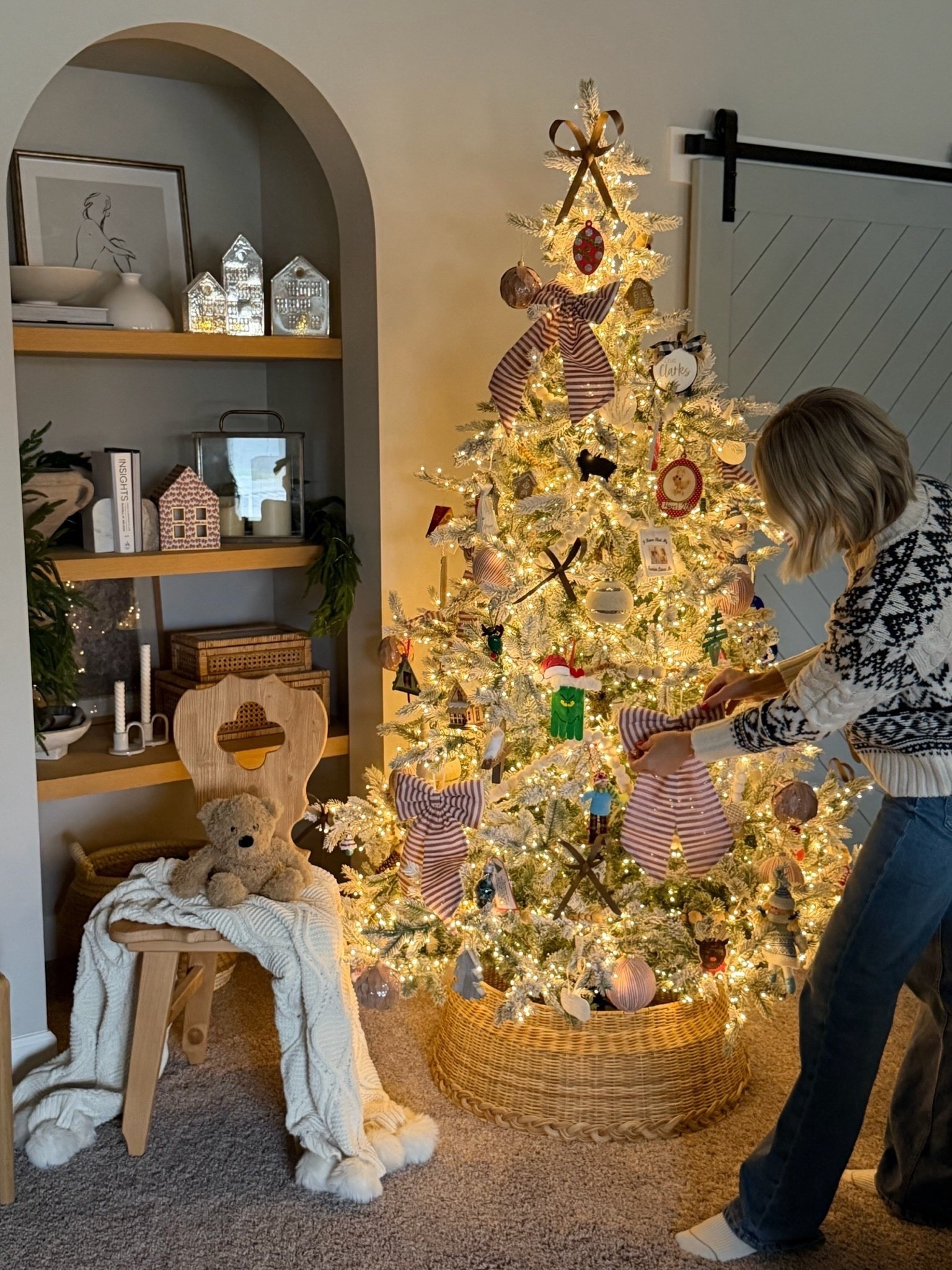 Runnn!! My 7’ snowy grand is for pre-lit faux tree is 70% off at McGee & co! Only $299 right now compared to the usual $998!!!

#LTKHoliday #LTKHome #LTKSaleAlert