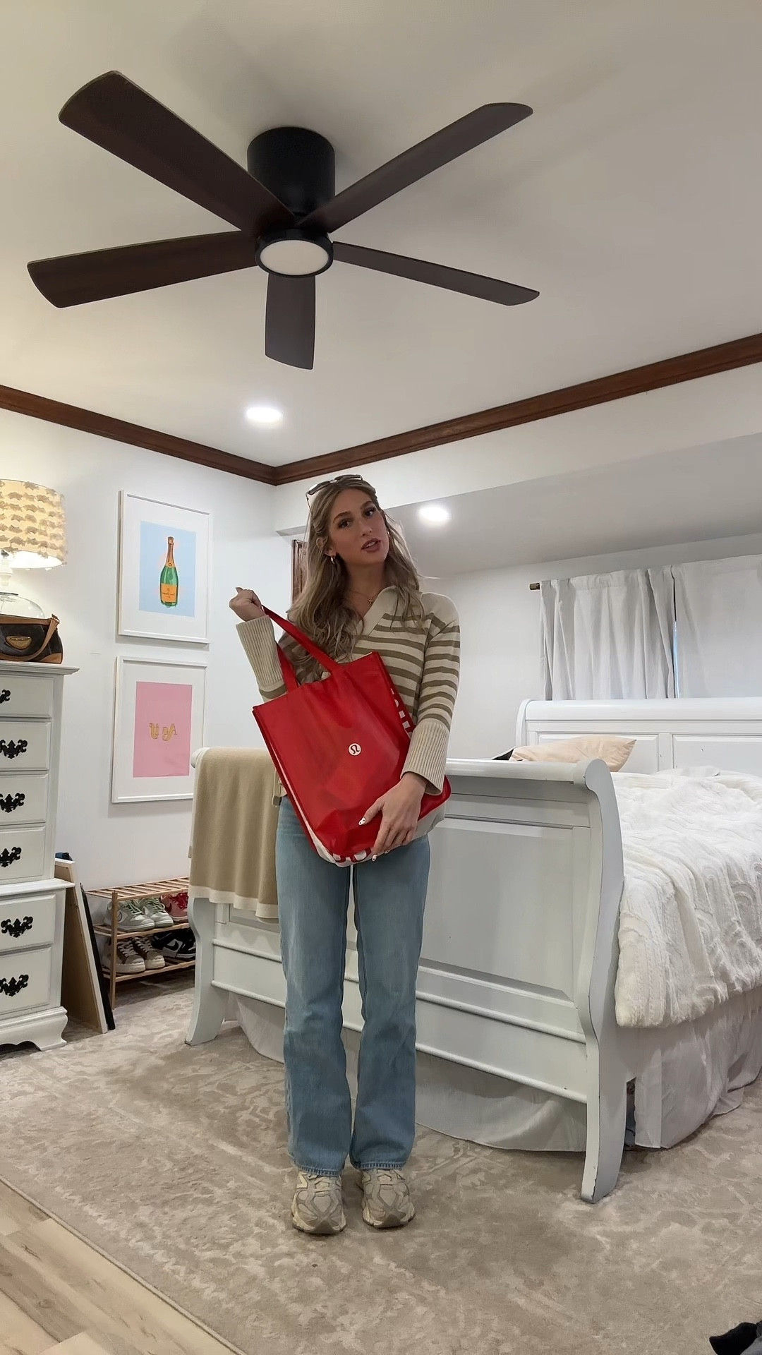 For reference I’m 5’8 and got a size 2 in all the leggings and size 8 in all the bras! Everything is suuuuper stretchy except the parachute looking pants. 

#LTKActive #LTKWatchNow #LTKMostLoved