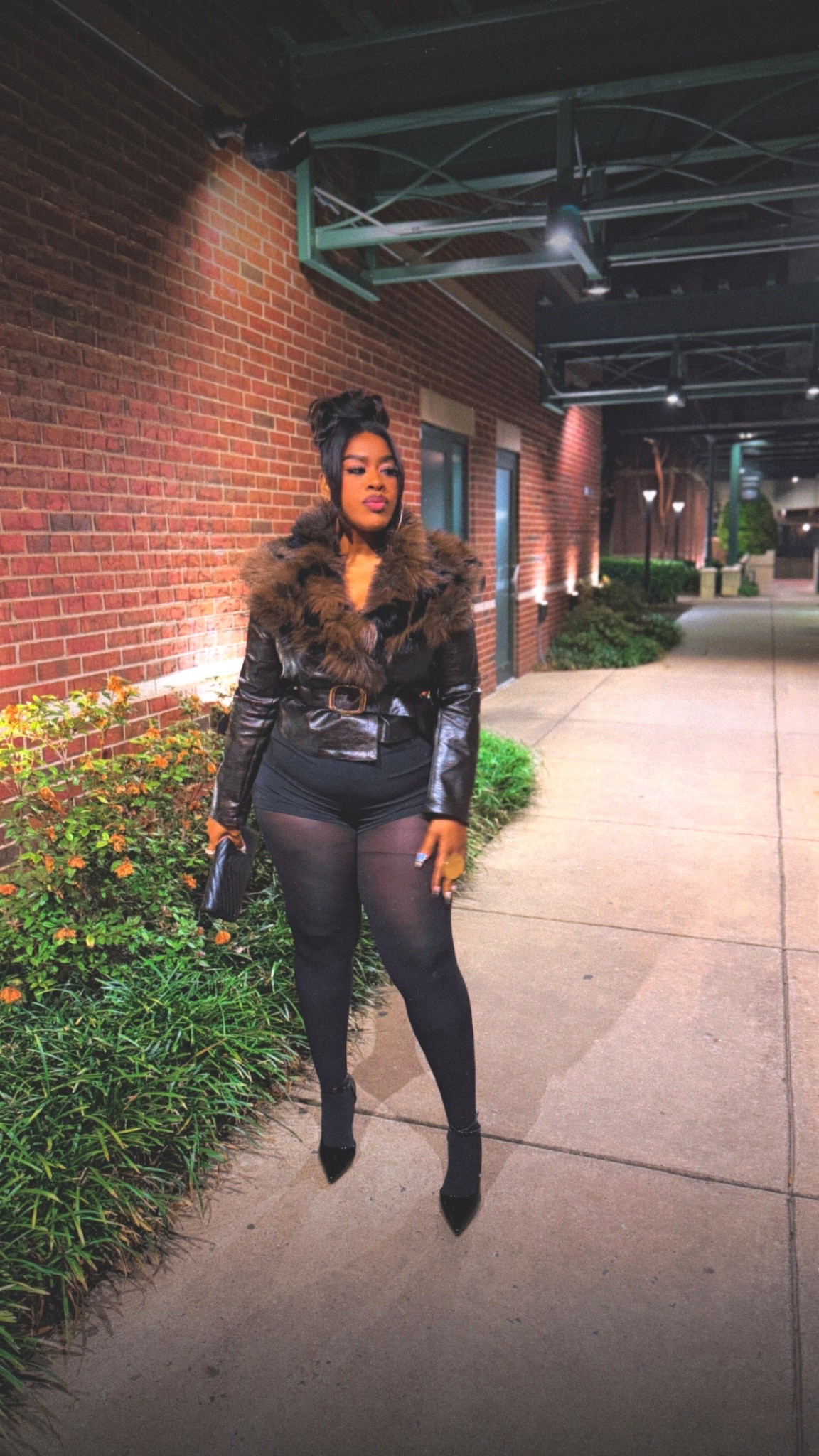 THIS JACKET… GET IT!!!! 😍

I’m wearing a size large with plenty of room. You will want to air this one out prior to wearing due to smell, but other than that, it’s PERFECT! 

#LTKMidsize #LTKFindsUnder100 #LTKOver40