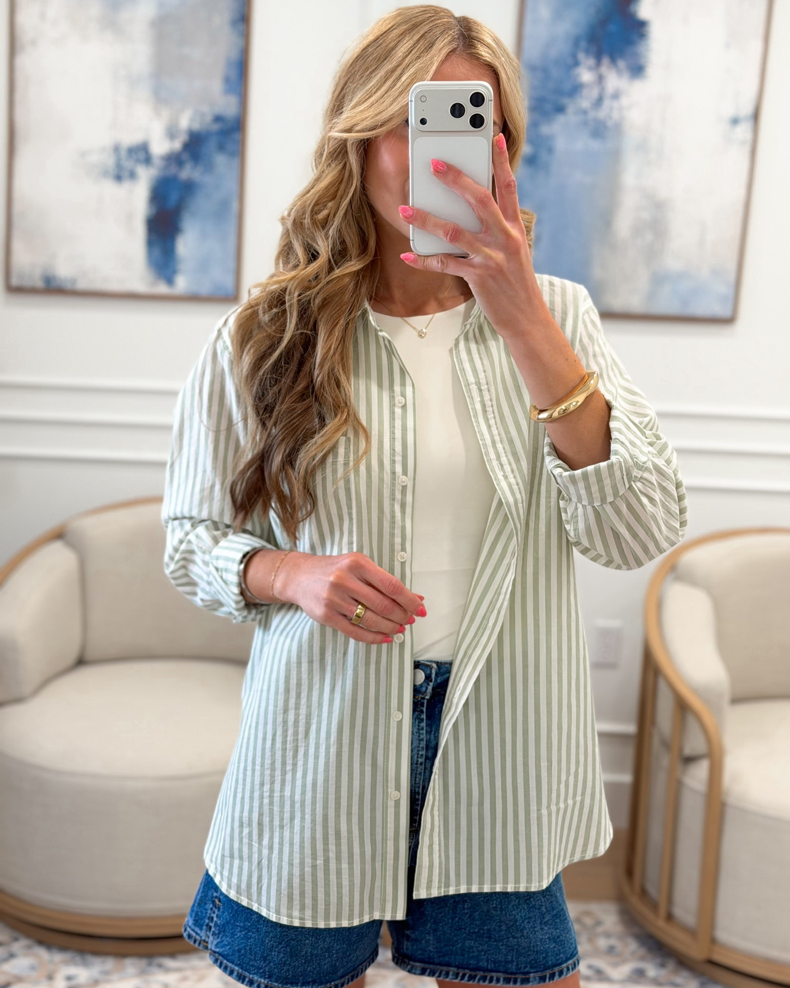 @Target outfit just became my new effortless summer uniform and I am completely obsessed 🤍☀️✨
The striped oversized button down layered over a white tee, denim shorts, and platform sandals — simple, chic, and so incredibly easy to put together. The kind of relaxed elevated look that works for literally everything this summer.

#LTKootd #LTKSeasonal #LTKWorkwear