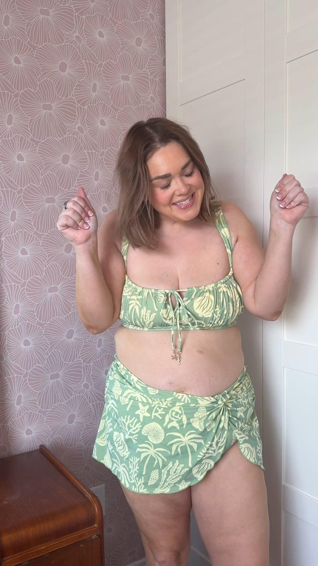 Popflex swim wearing xl in top and 1x in bottoms. Large in set

#LTKPlusSize #LTKMidsize #LTKSwim