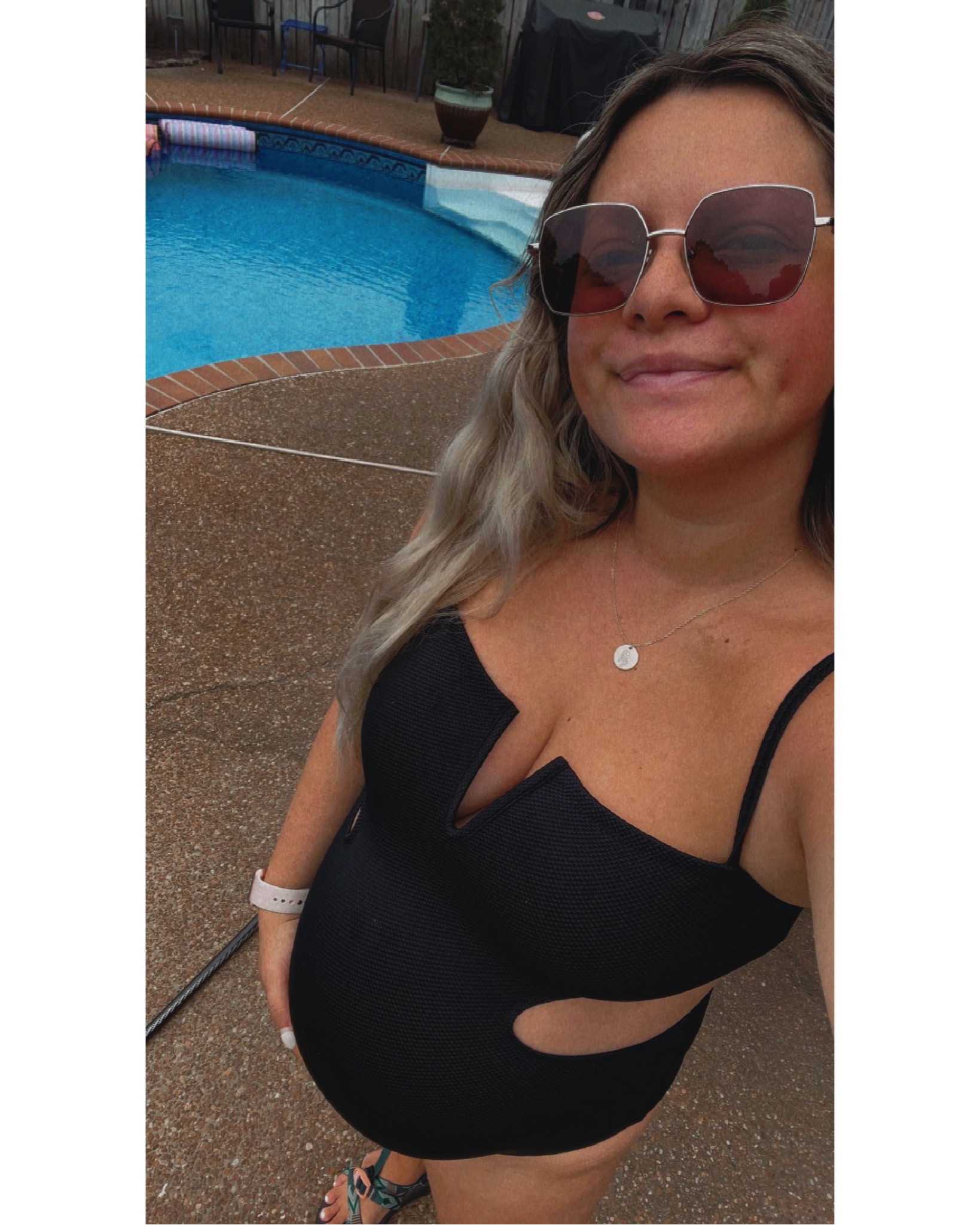 Maternity swim
Pregnancy swimsuits
Maternity swimwear 

#LTKSeasonal #LTKswim #LTKbump