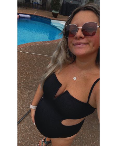 Maternity swim
Pregnancy swimsuits
Maternity swimwear 

#LTKSeasonal #LTKswim #LTKbump