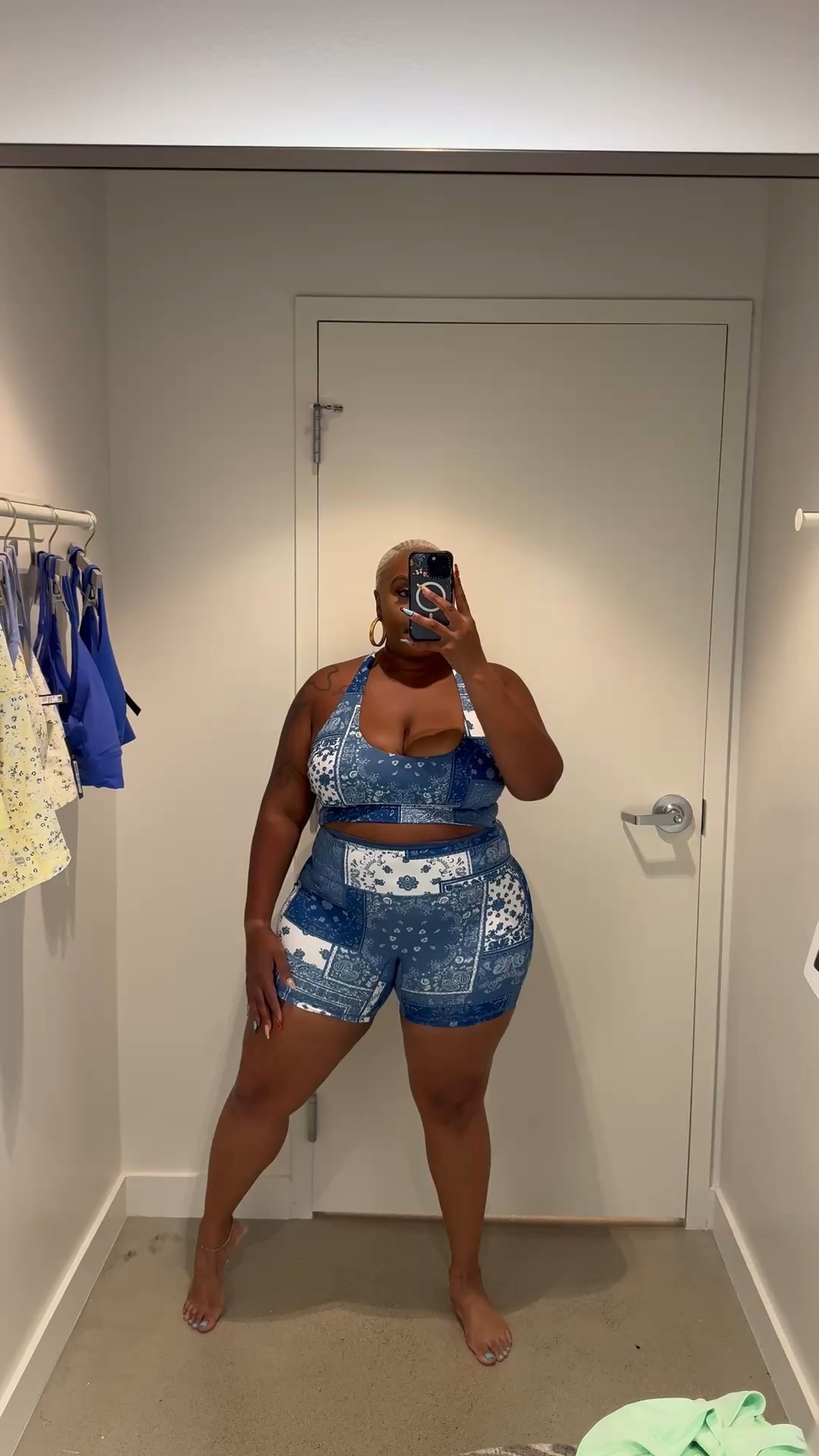 Fabletics instore try on | Size XXL | plus size activewear

#LTKPlusSize #LTKActive