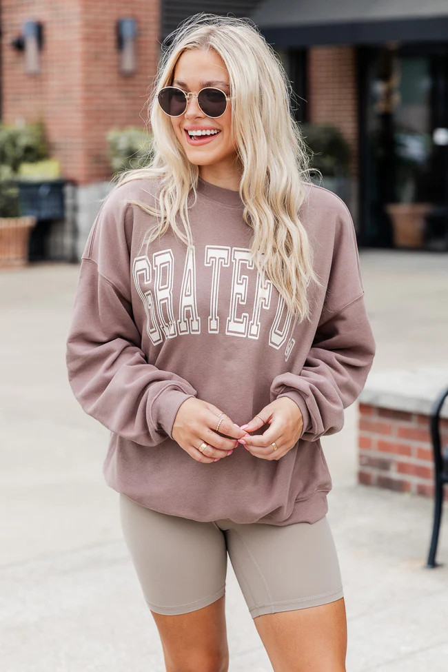 Grateful Block Mocha Oversized Graphic Sweatshirt | Pink Lily