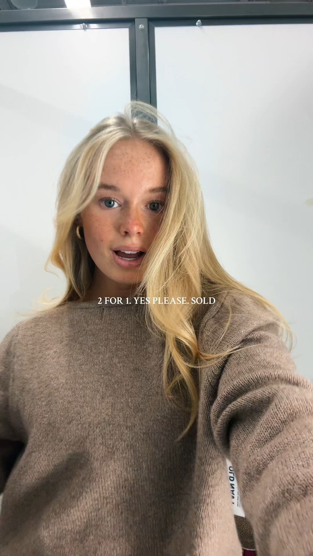 SO OBSESSED WITH THIS TOP! ON SALE NOW! 

#LTKSaleAlert #LTKU #LTKStyleTip